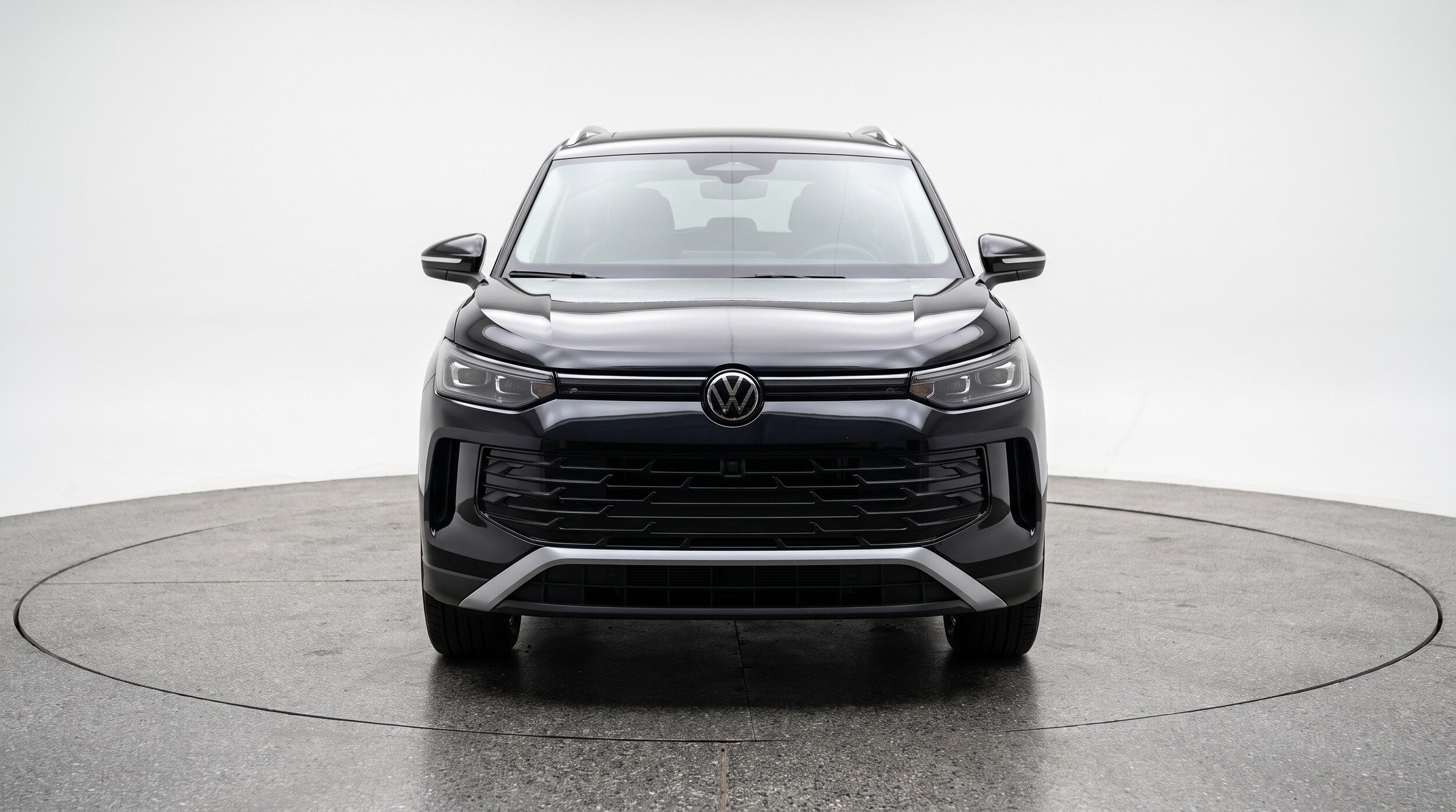 Thumbnail: 2026 Volkswagen Tiguan - 2