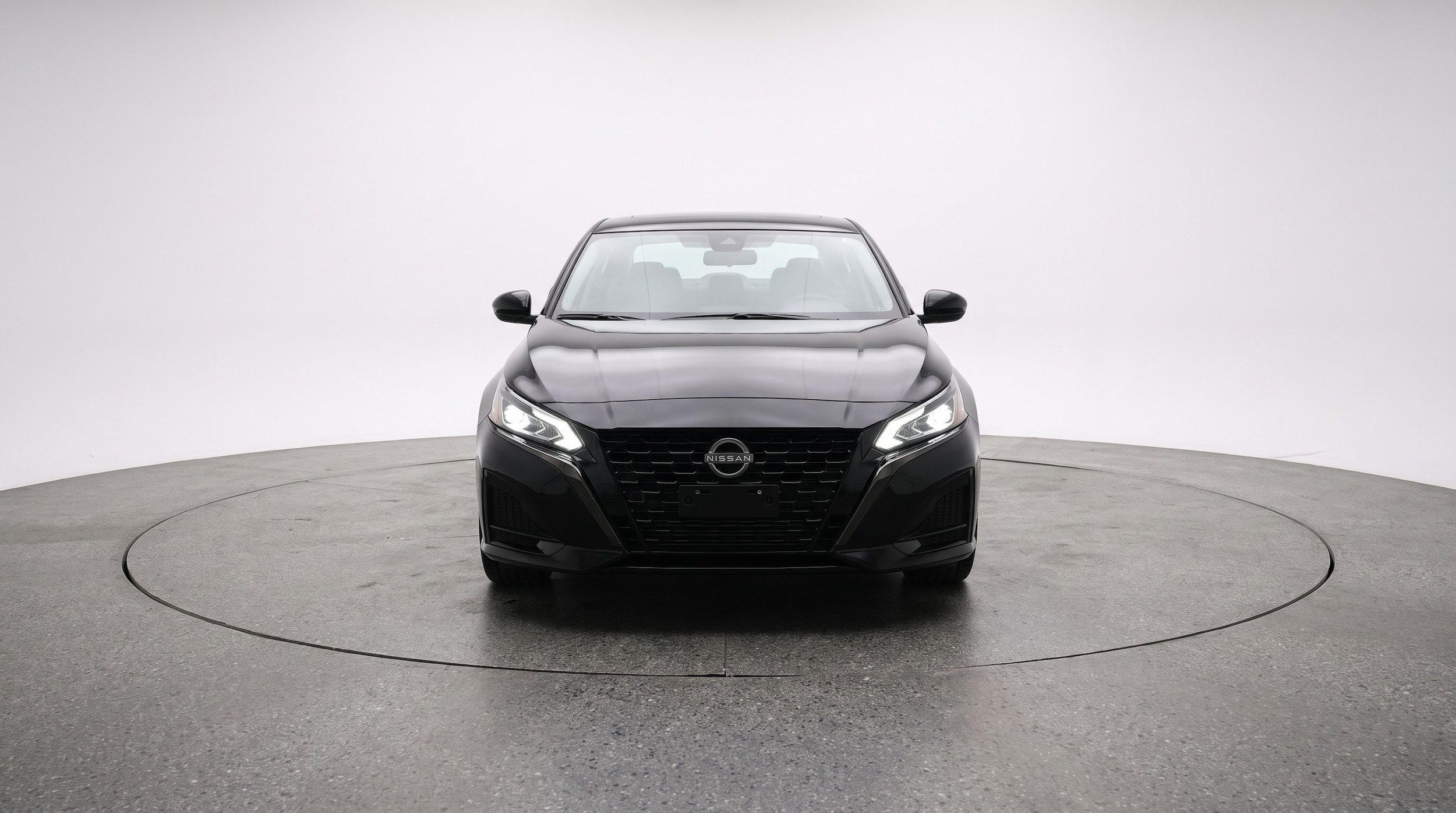 Thumbnail: 2025 Nissan Altima - 2
