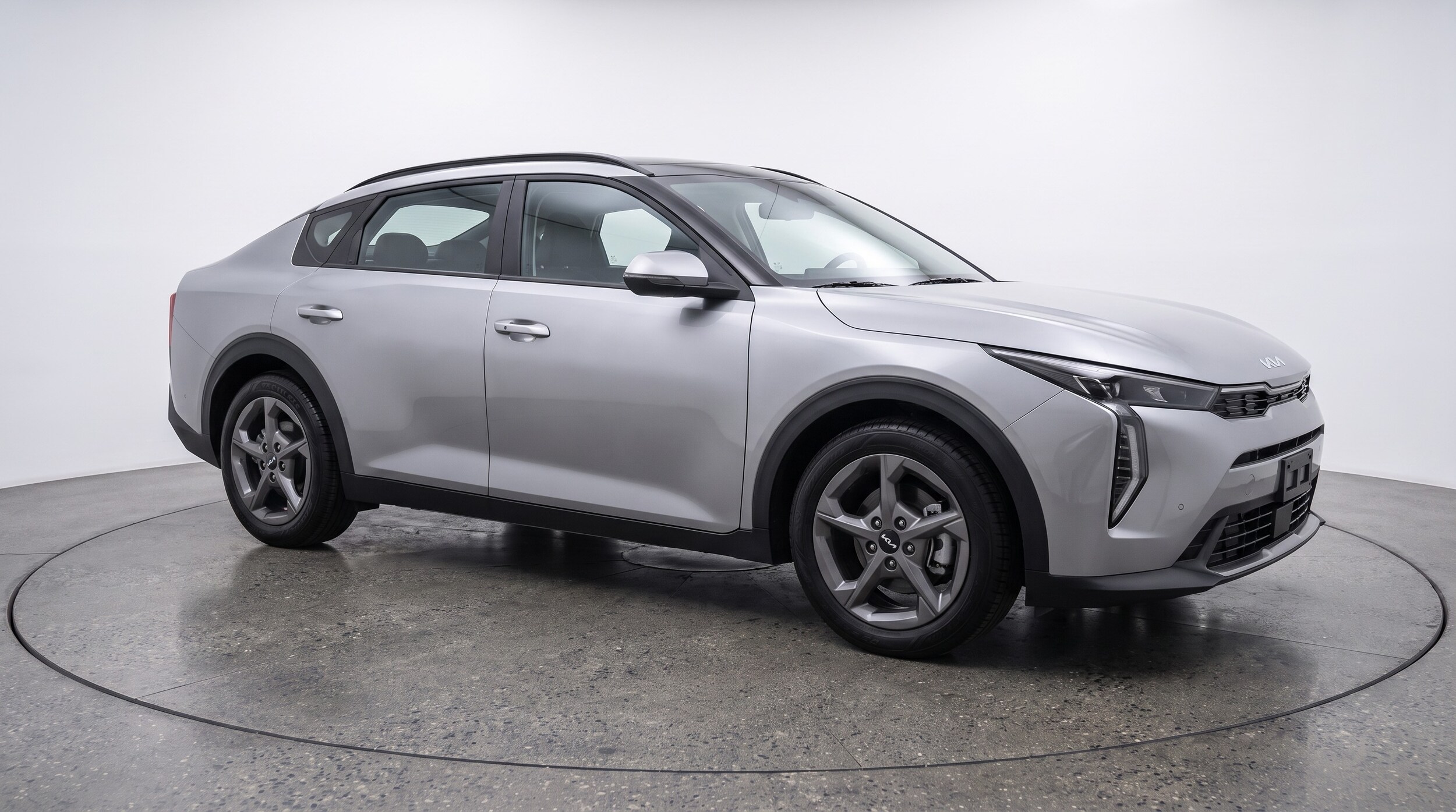 Thumbnail: 2026 Kia K4 - 1