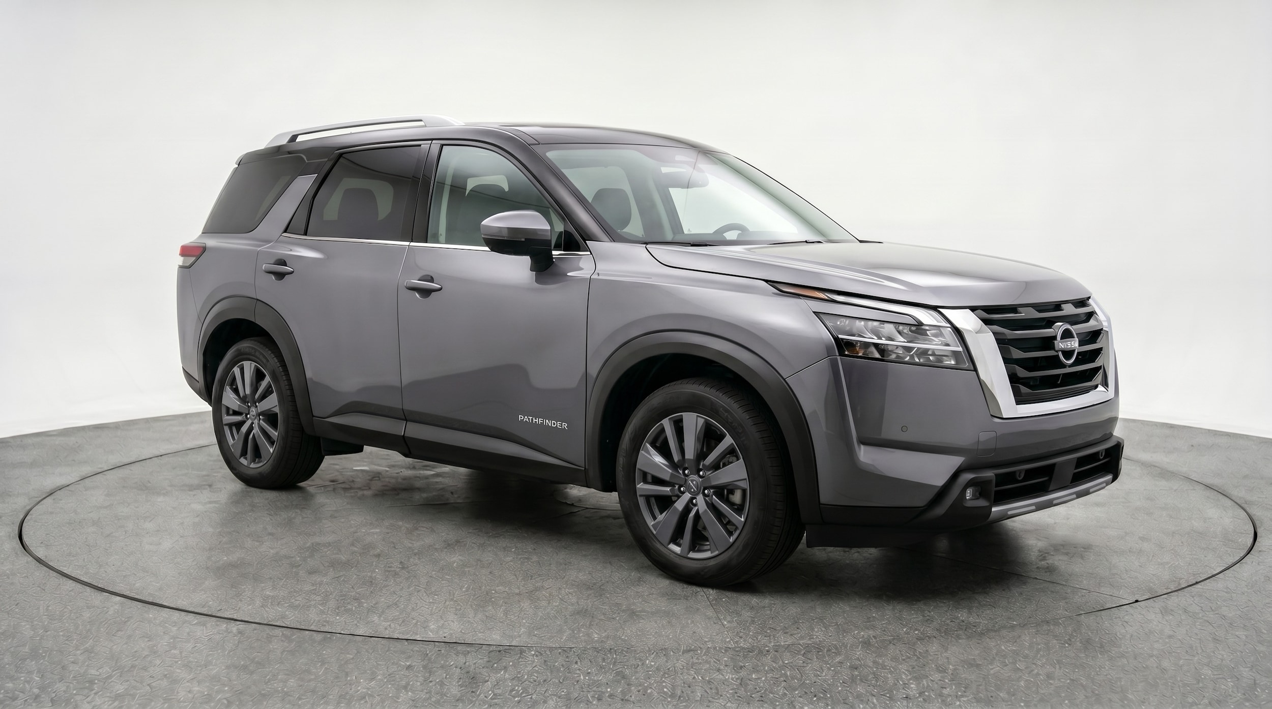 Thumbnail: 2025 Nissan Pathfinder - 1