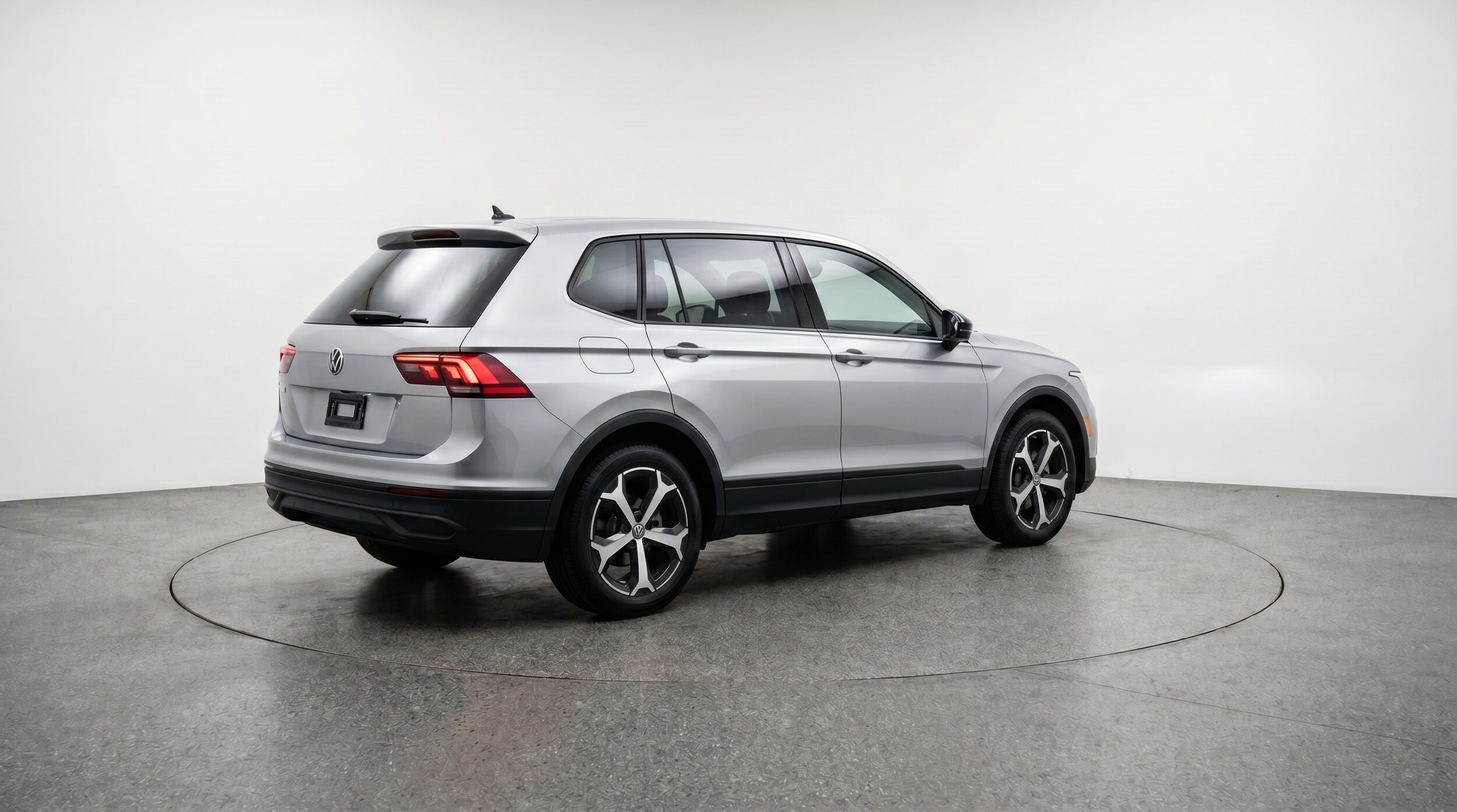 Thumbnail: 2026 Volkswagen Tiguan - 7