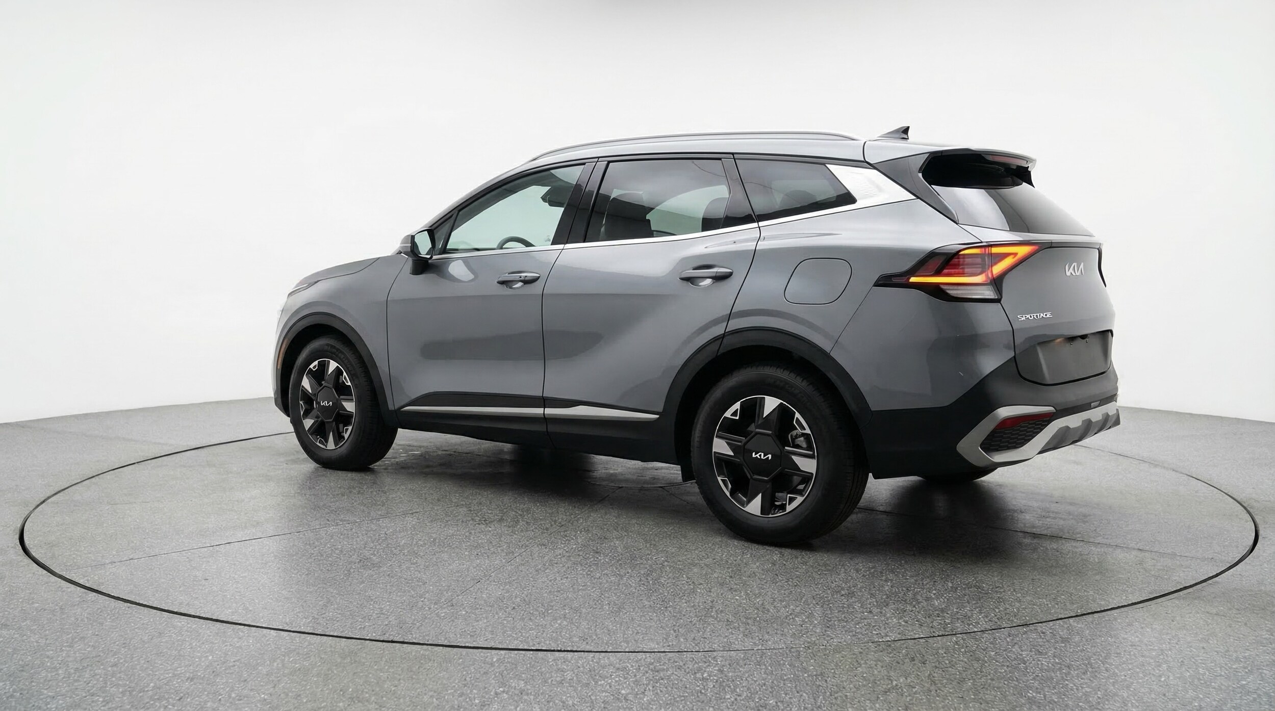 Thumbnail: 2026 Kia Sportage - 5