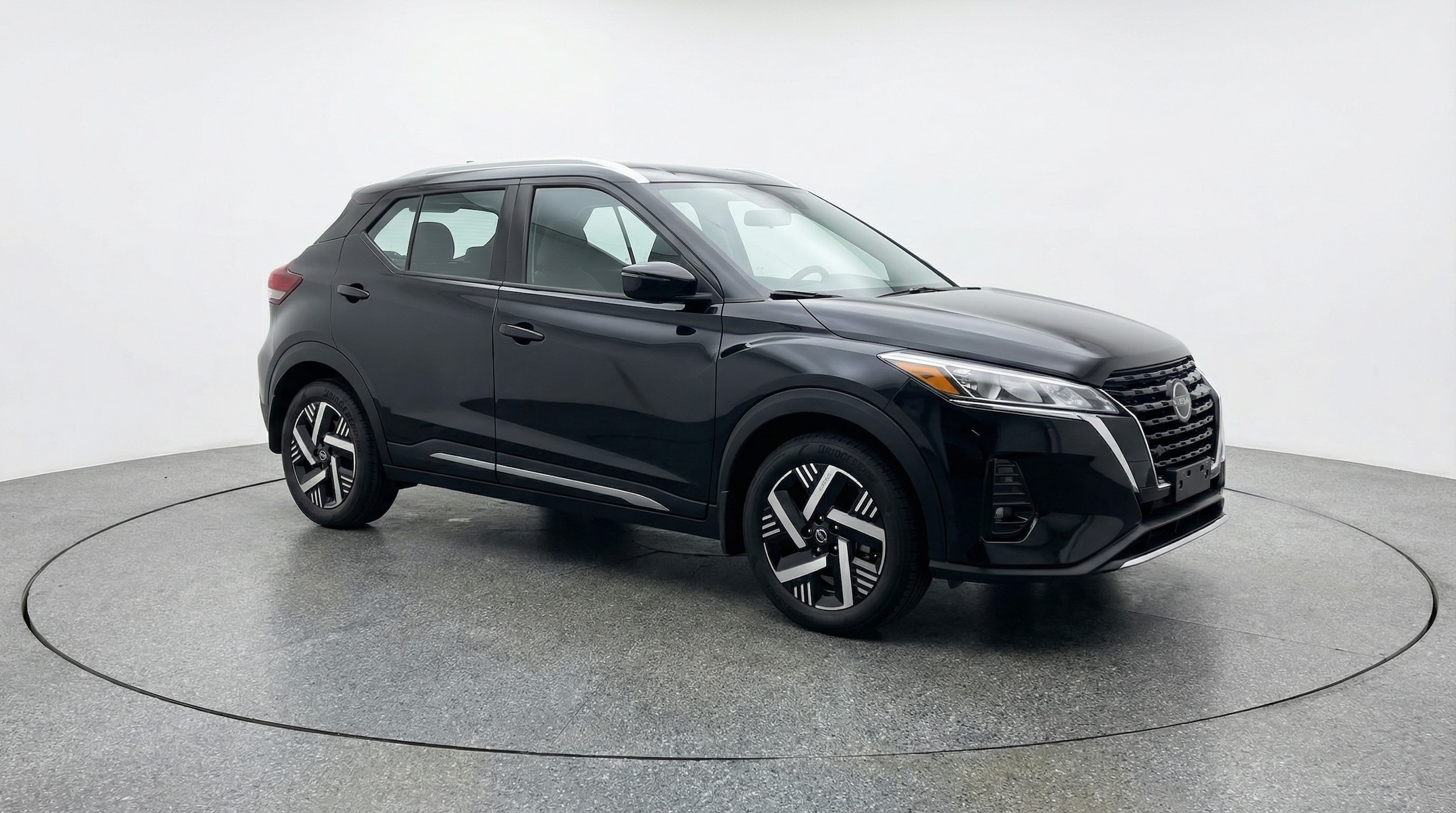 Thumbnail: 2026 Nissan Kicks - 1
