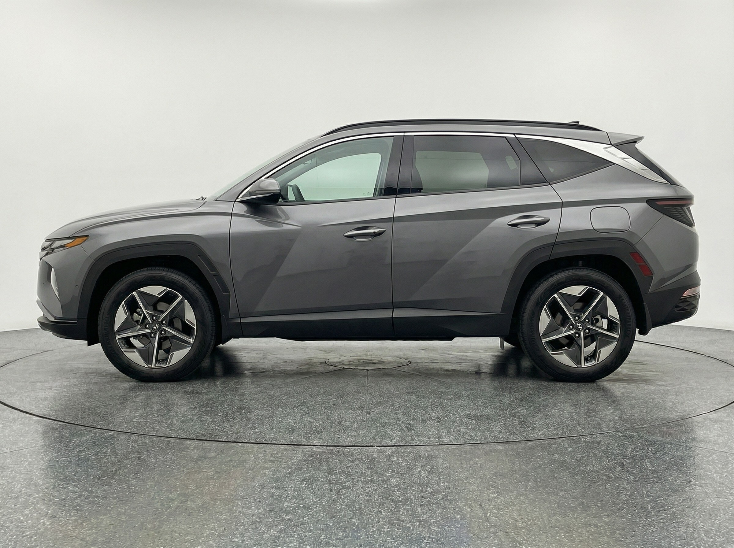 Thumbnail: 2026 Hyundai Tucson - 4
