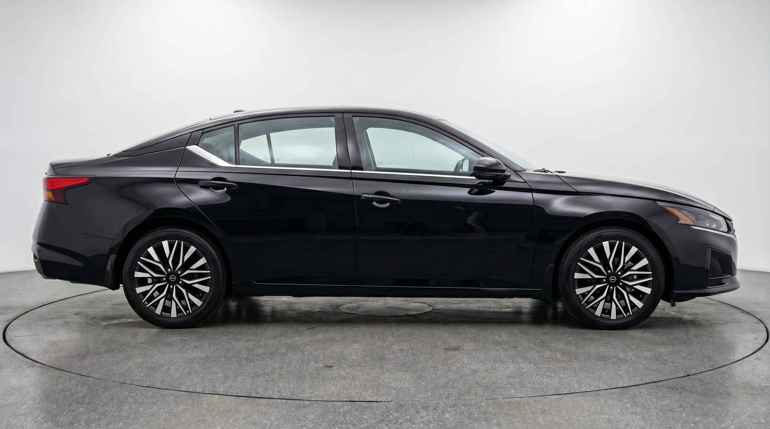 Thumbnail: 2026 Nissan Altima - 8
