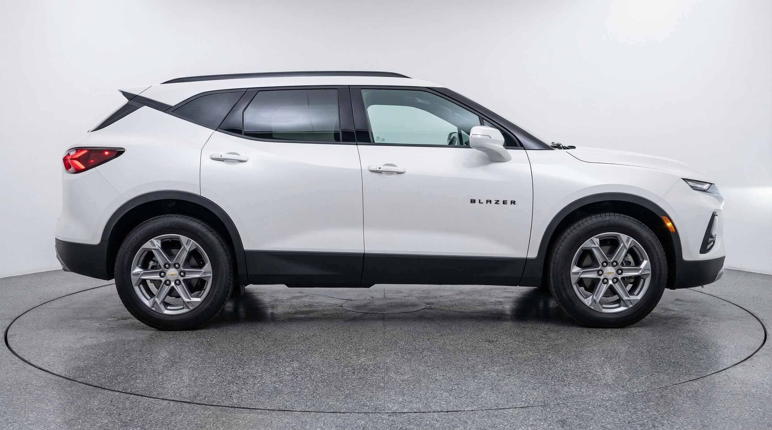 Thumbnail: 2025 Chevrolet Blazer - 8