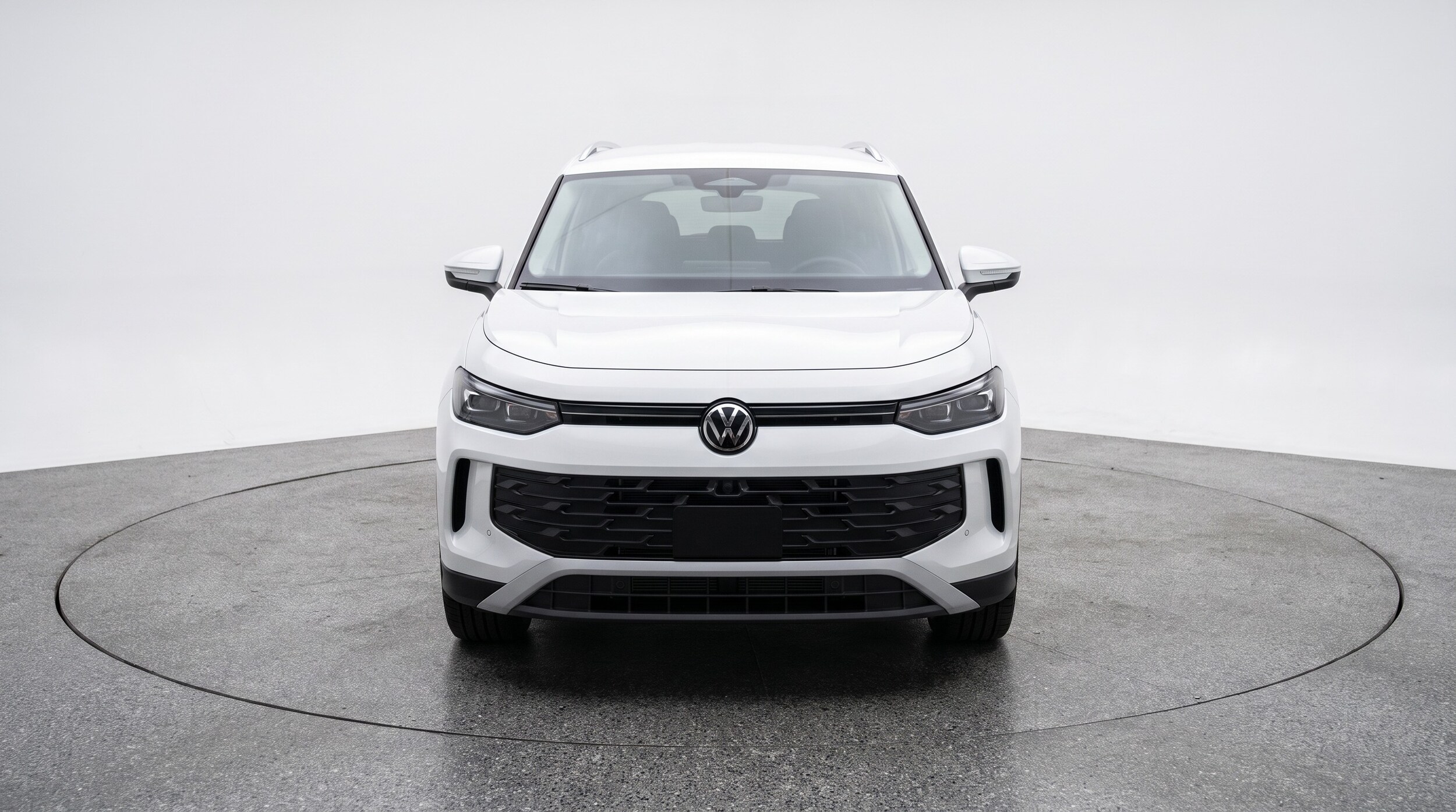 Thumbnail: 2026 Volkswagen Tiguan - 2