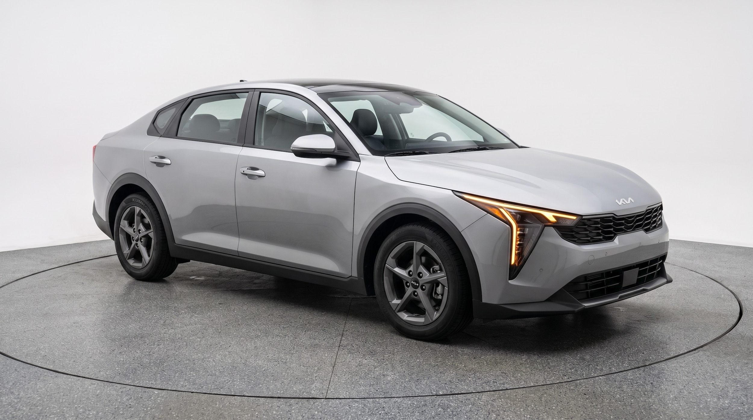 Thumbnail: 2025 Kia K4 - 1