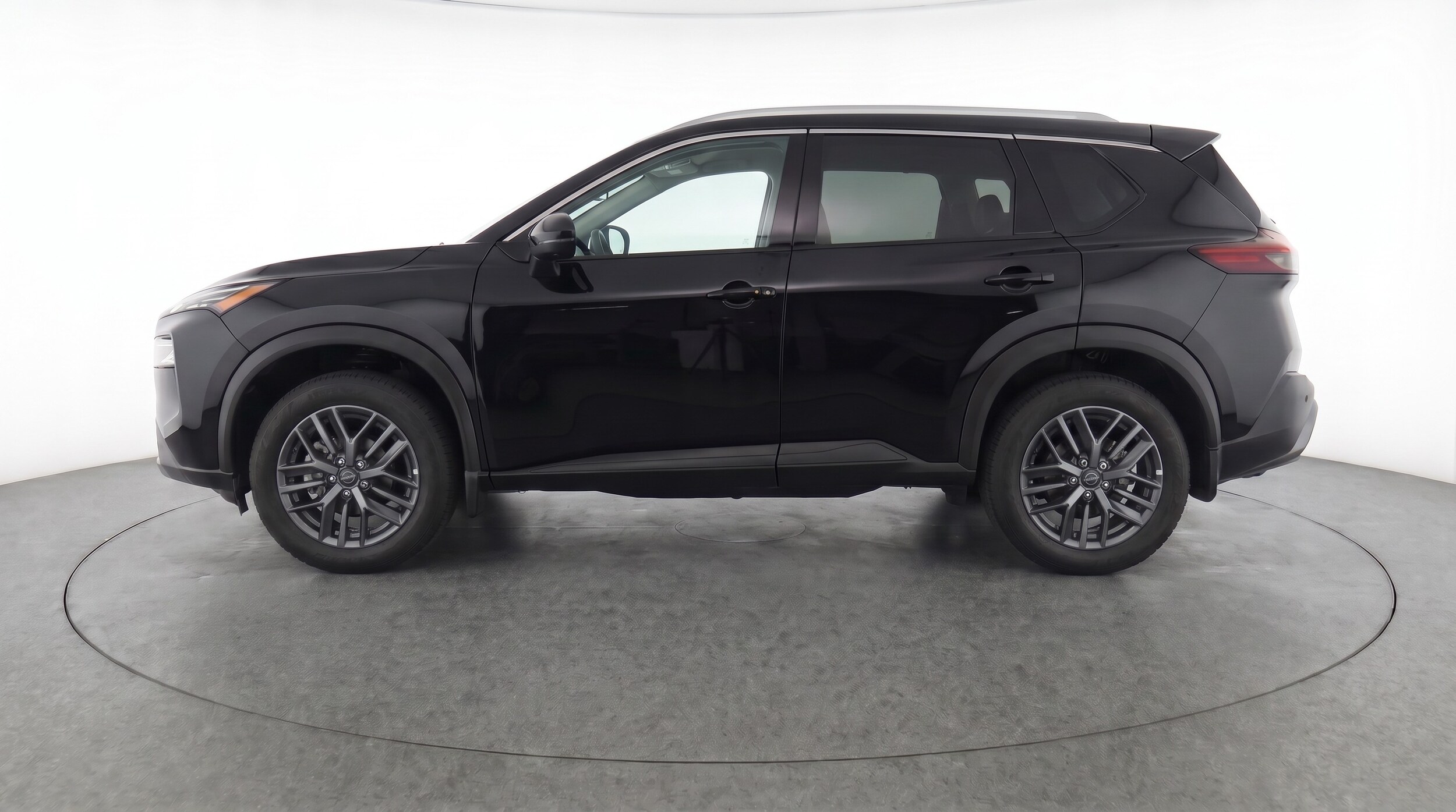 Thumbnail: 2026 Nissan Rogue - 4