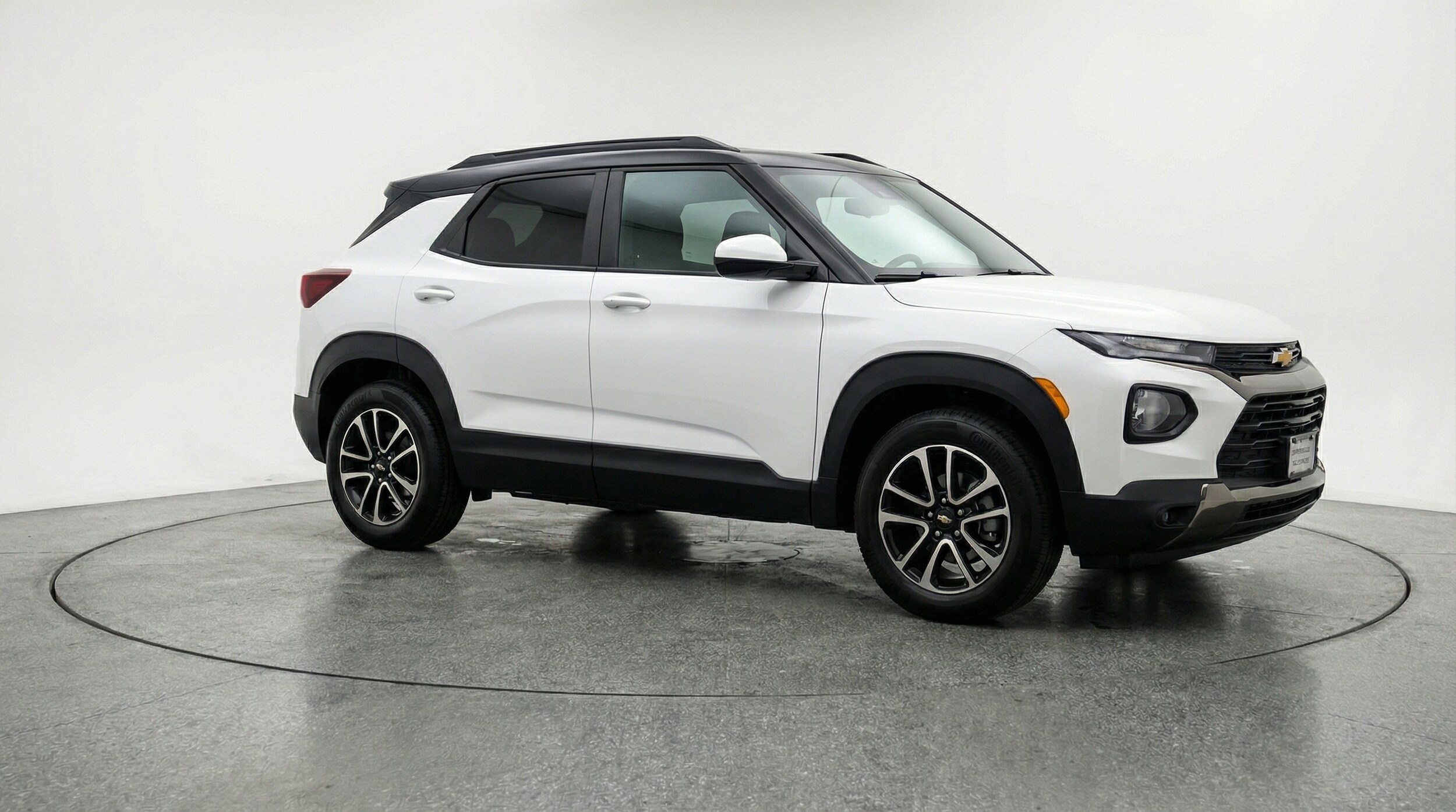Thumbnail: 2025 Chevrolet TrailBlazer - 1
