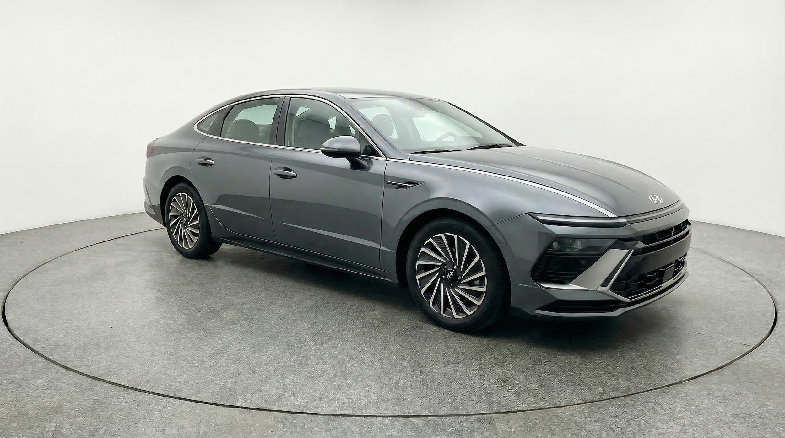 Thumbnail: 2025 Hyundai Sonata - 1