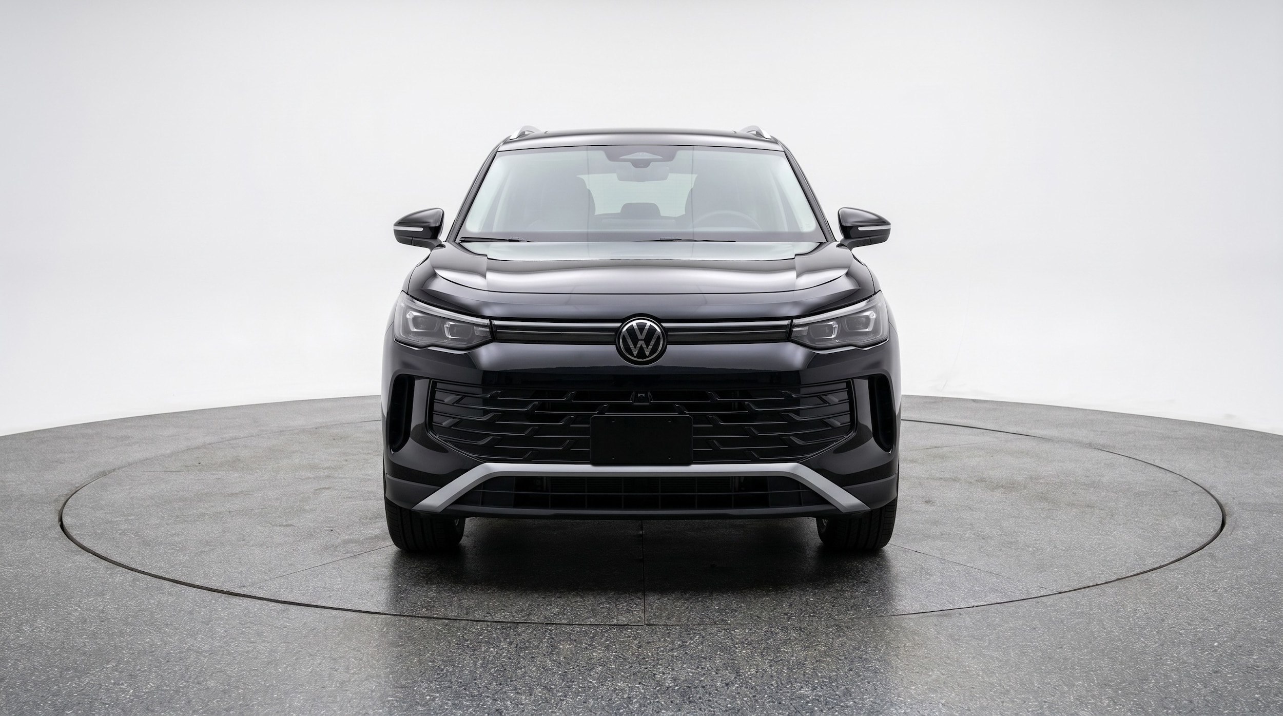 Thumbnail: 2026 Volkswagen Tiguan - 2