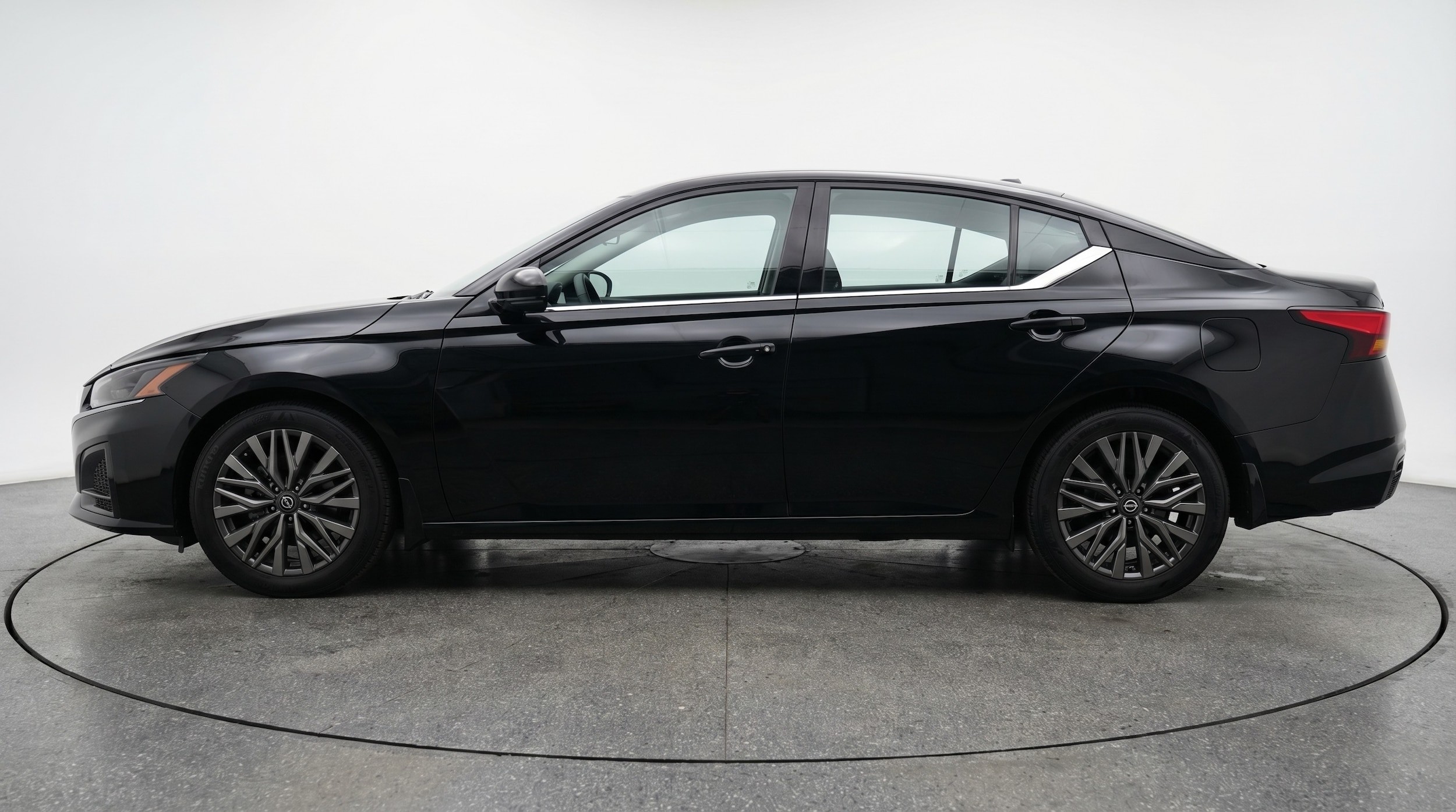 Thumbnail: 2026 Nissan Altima - 4