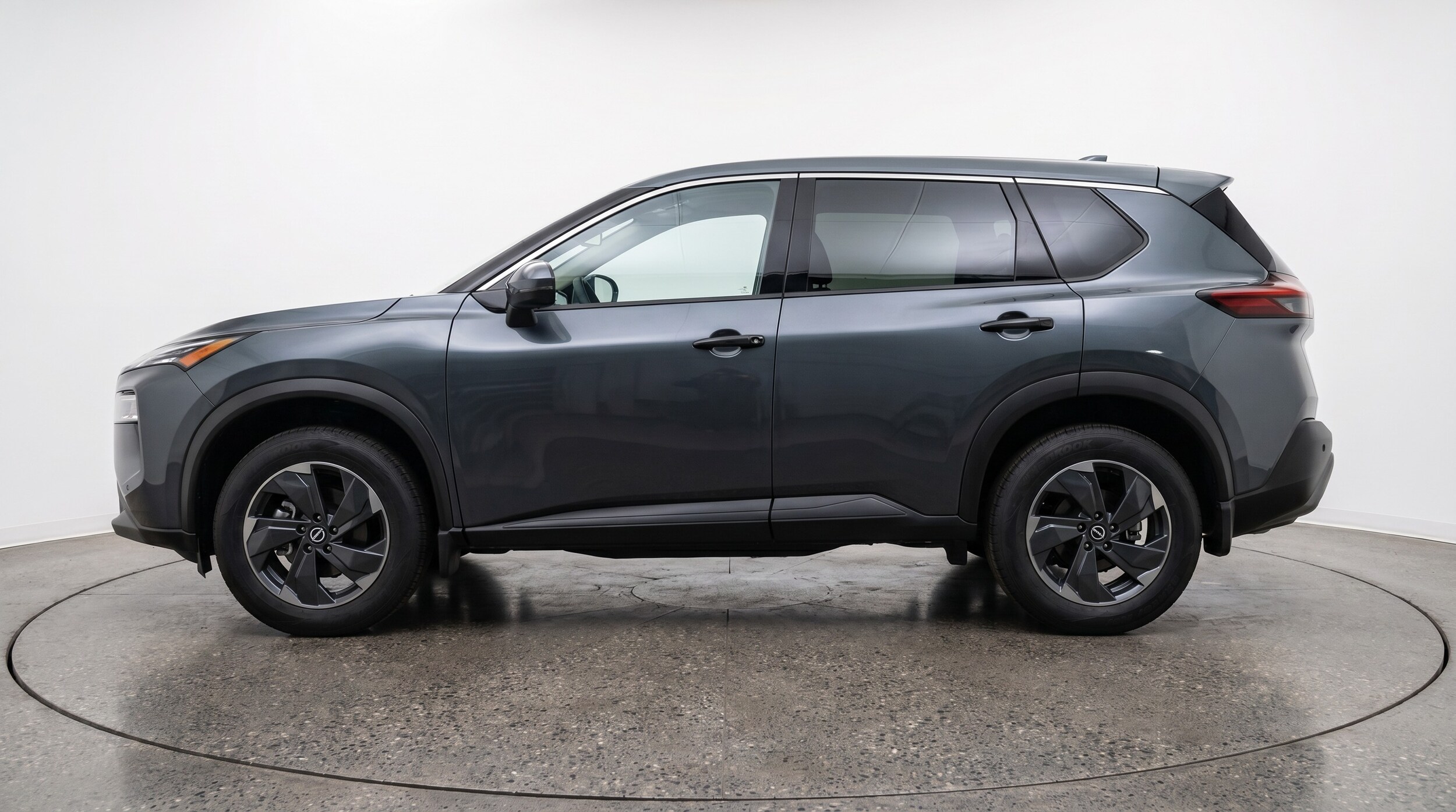 Thumbnail: 2026 Nissan Rogue - 4