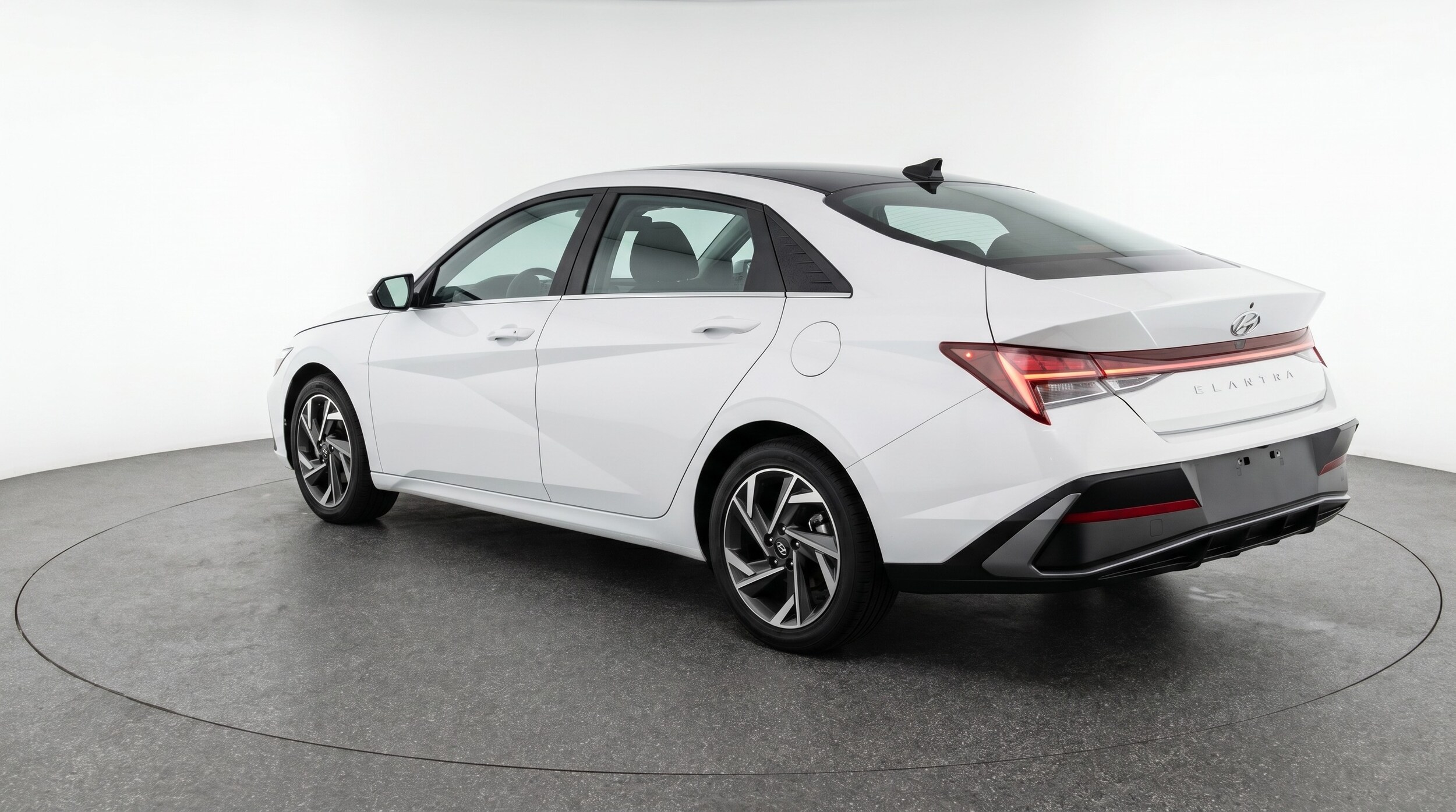 Thumbnail: 2025 Hyundai Elantra - 5