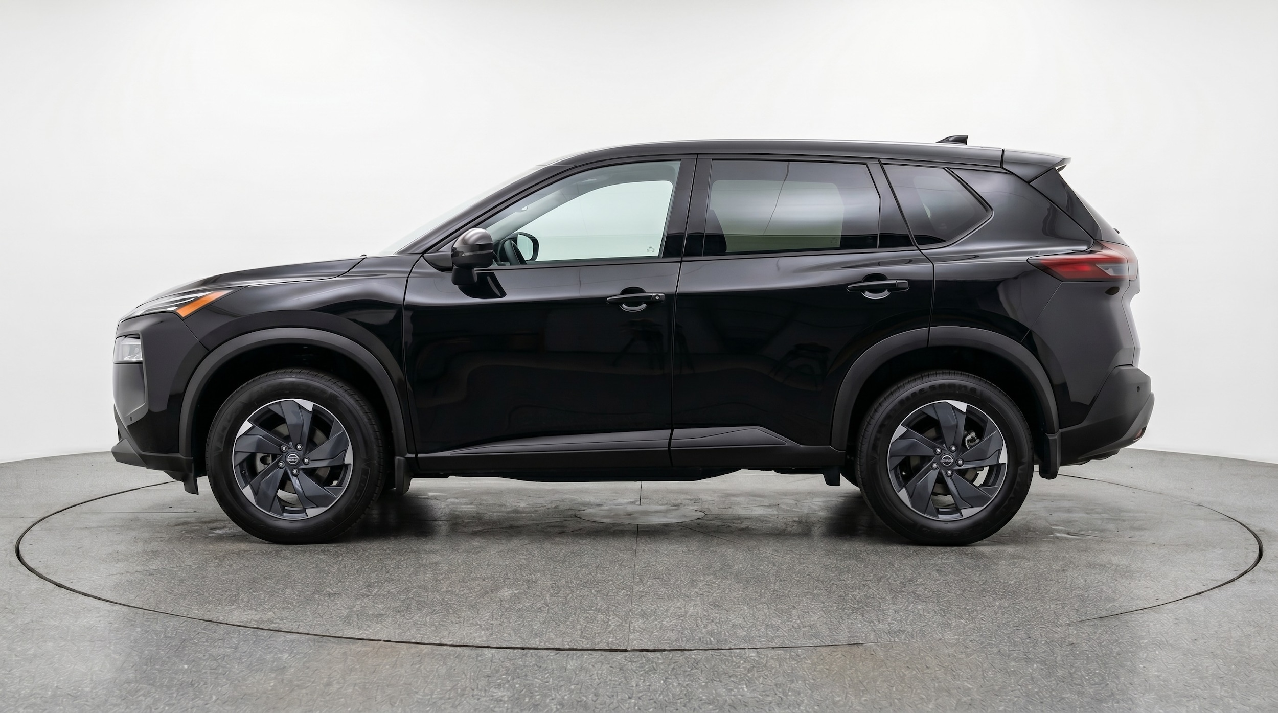 Thumbnail: 2025 Nissan Rogue - 4