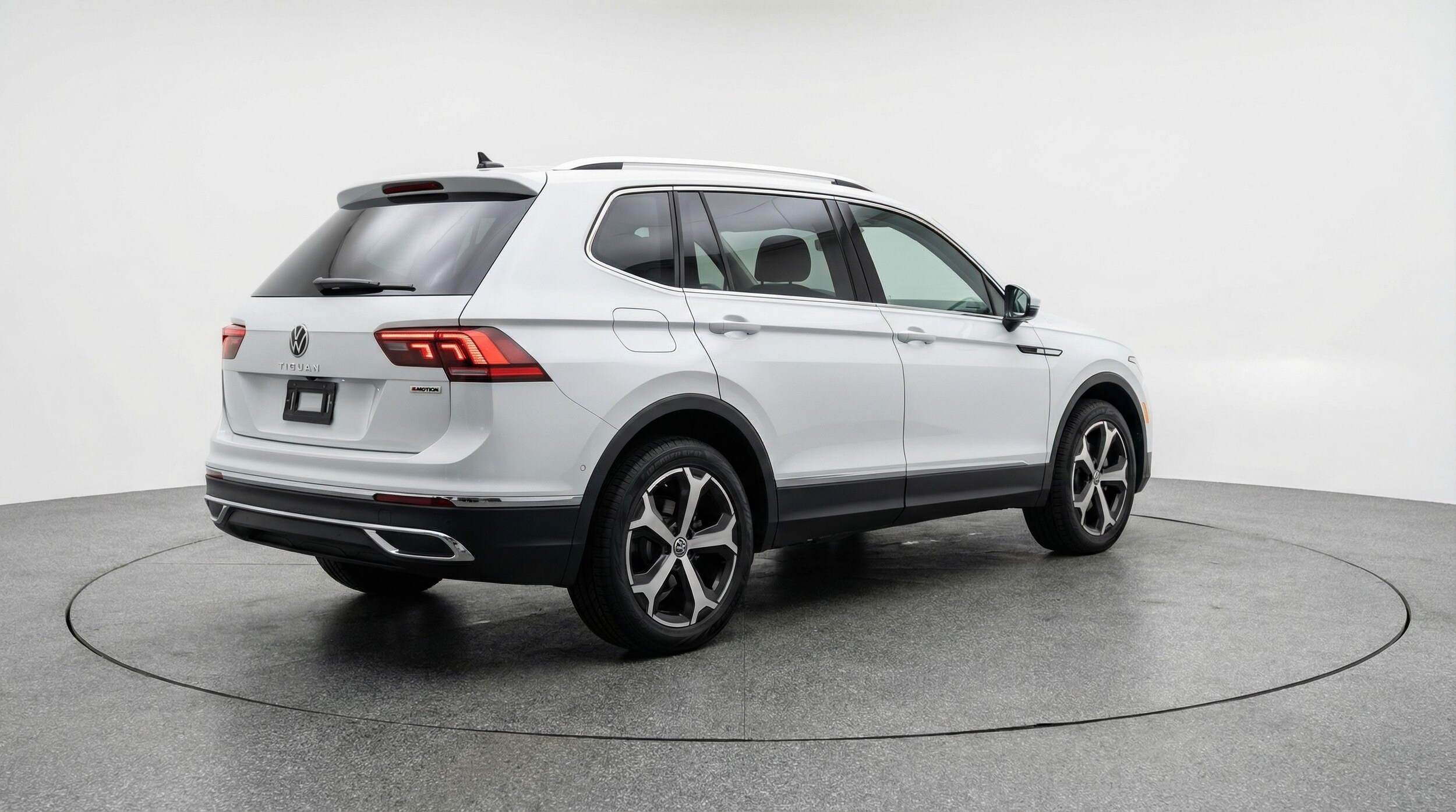 Thumbnail: 2026 Volkswagen Tiguan - 7