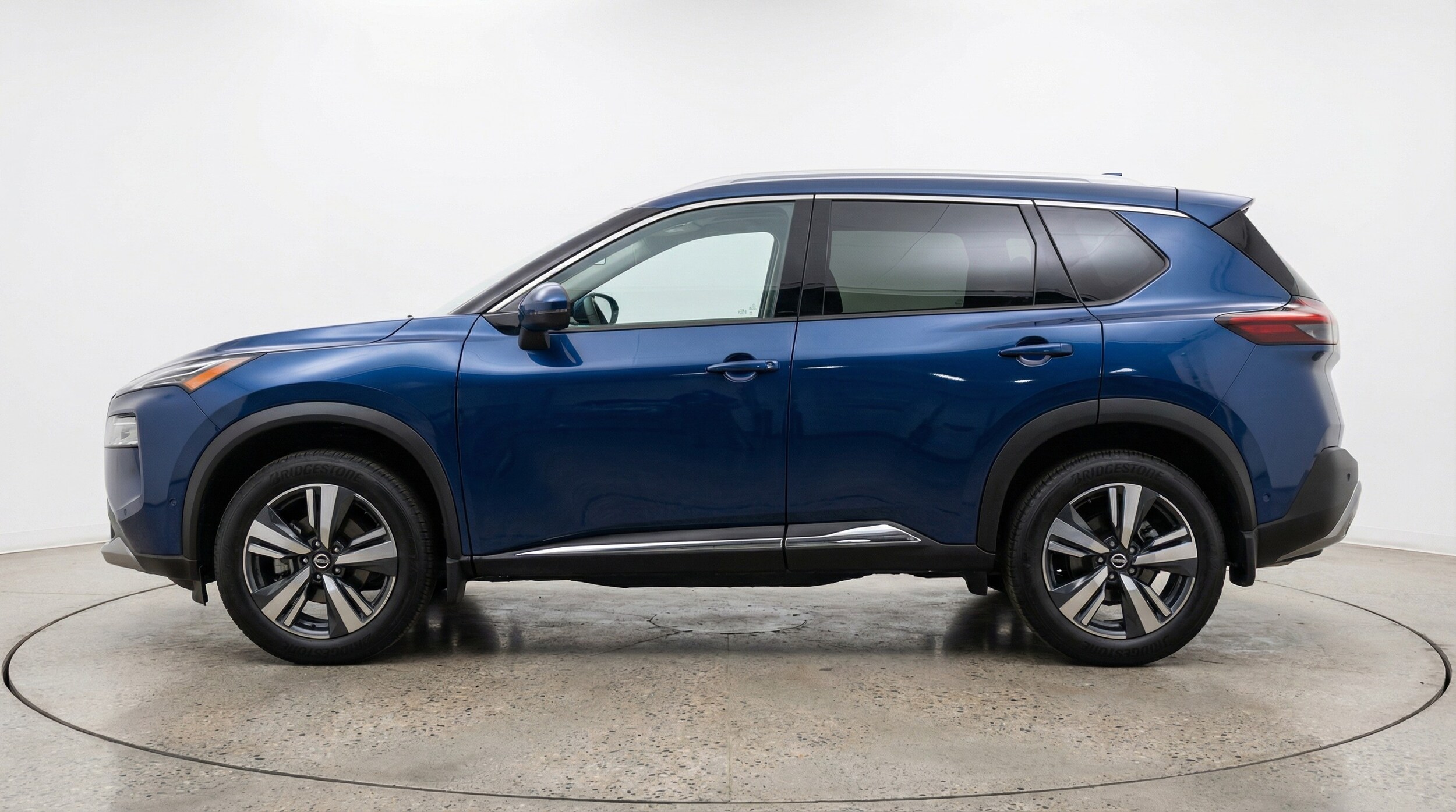 Thumbnail: 2026 Nissan Rogue - 4