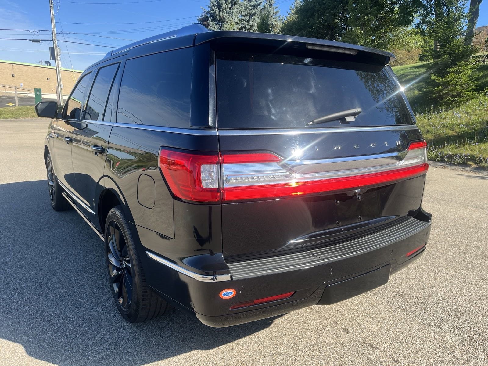 Used 2021 Lincoln Navigator Reserve with VIN 5LMJJ2LT7MEL00977 for sale in Washington, PA