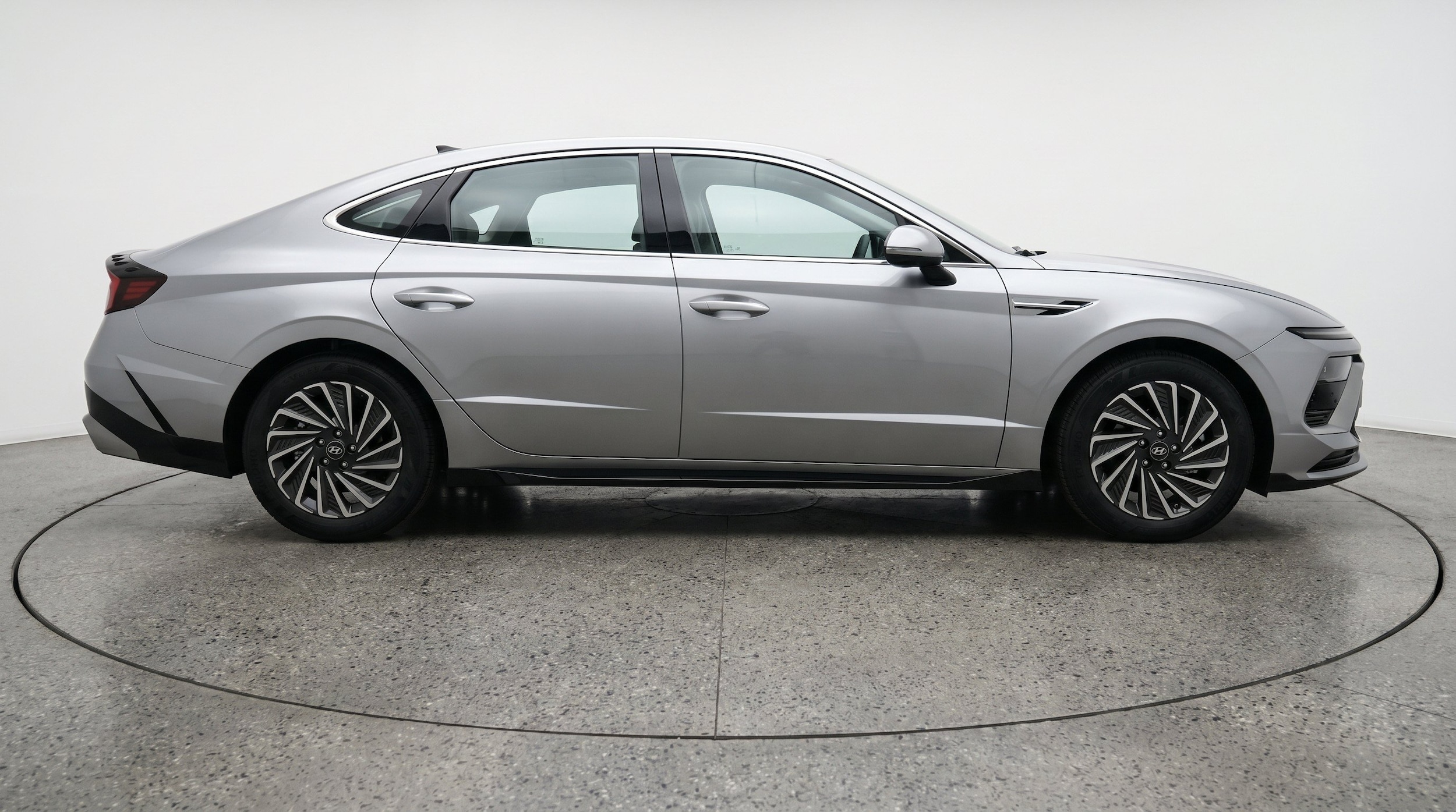 Thumbnail: 2025 Hyundai Sonata - 11