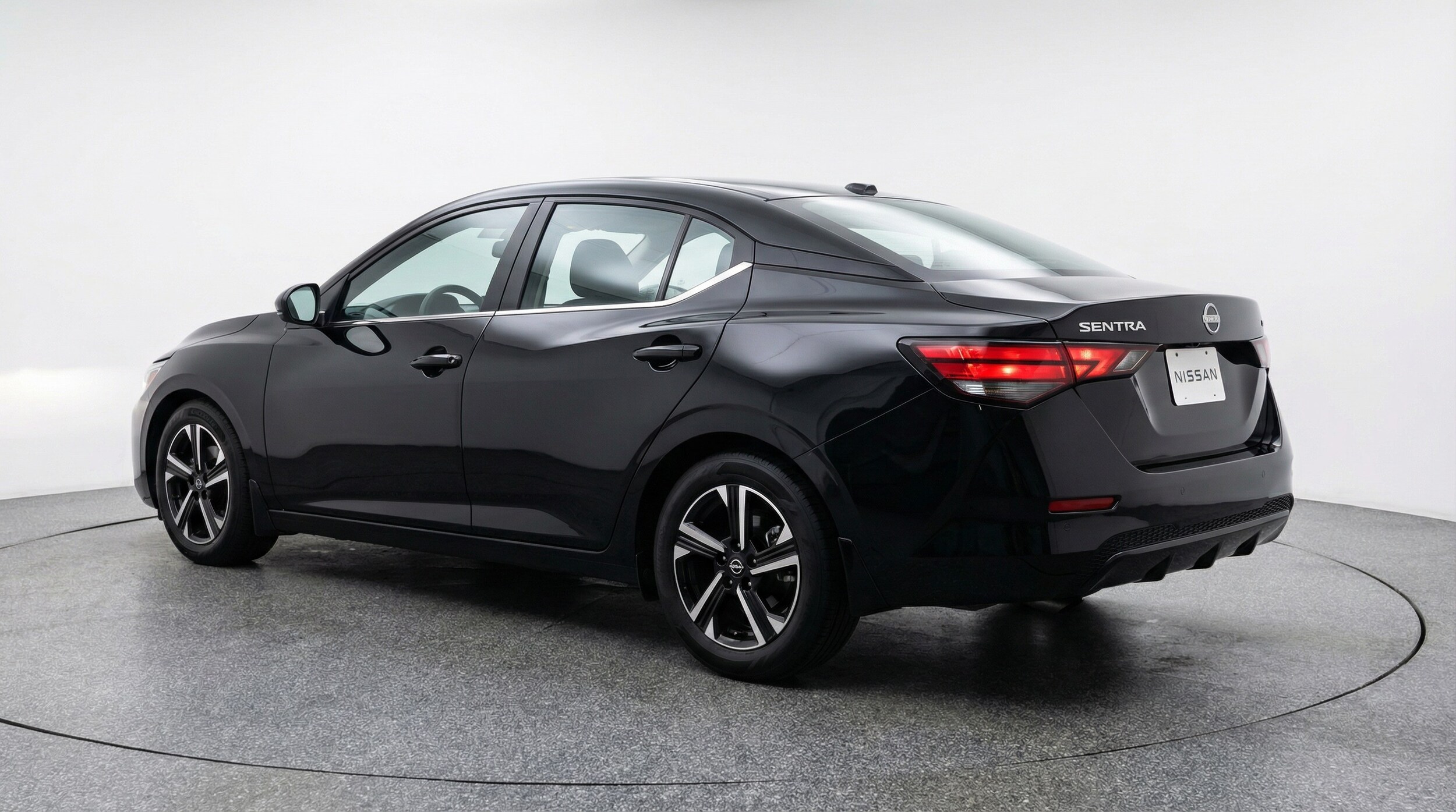 Thumbnail: 2025 Nissan Sentra - 5