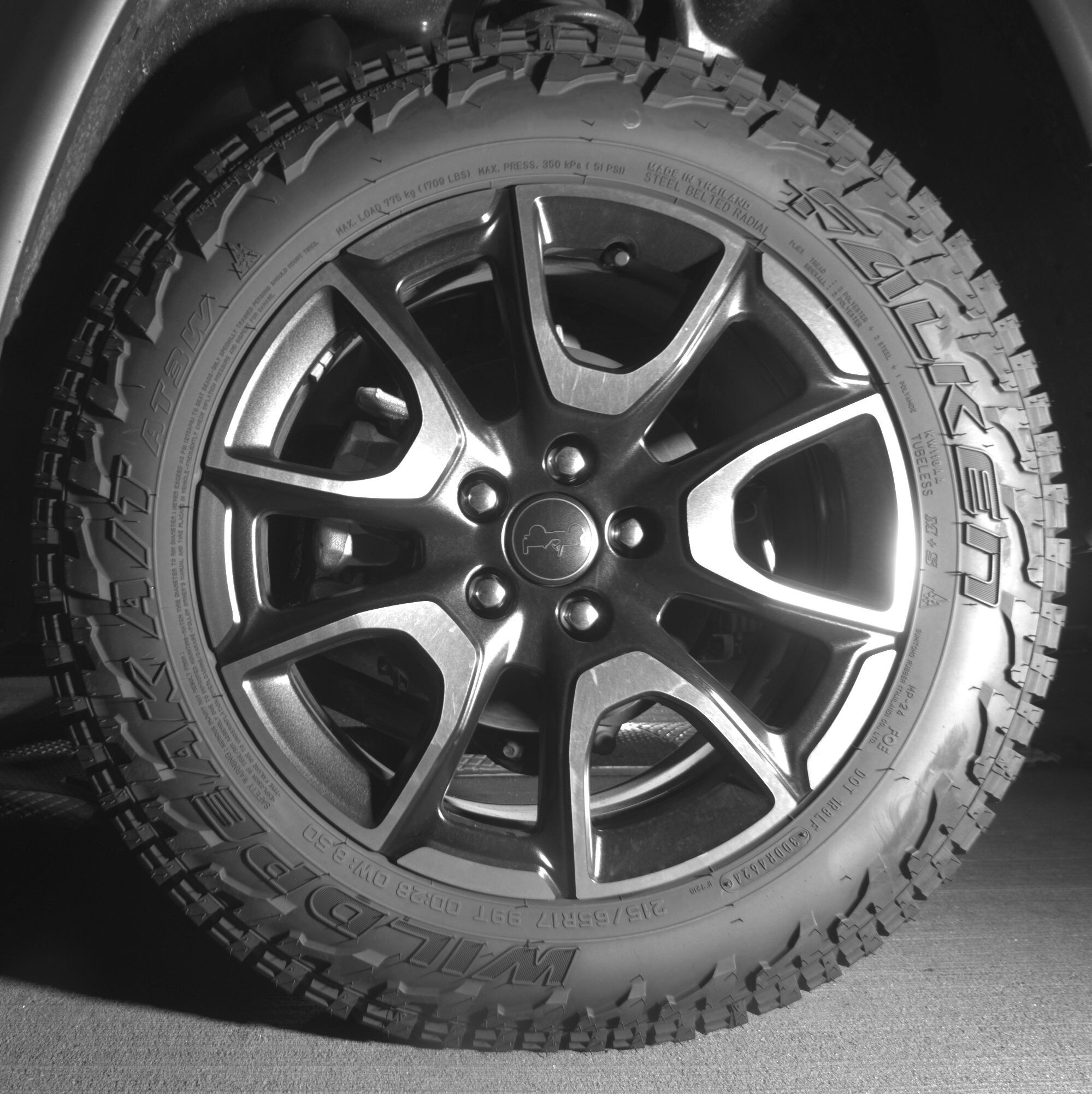 Thumbnail: 2025 Jeep Compass - 11