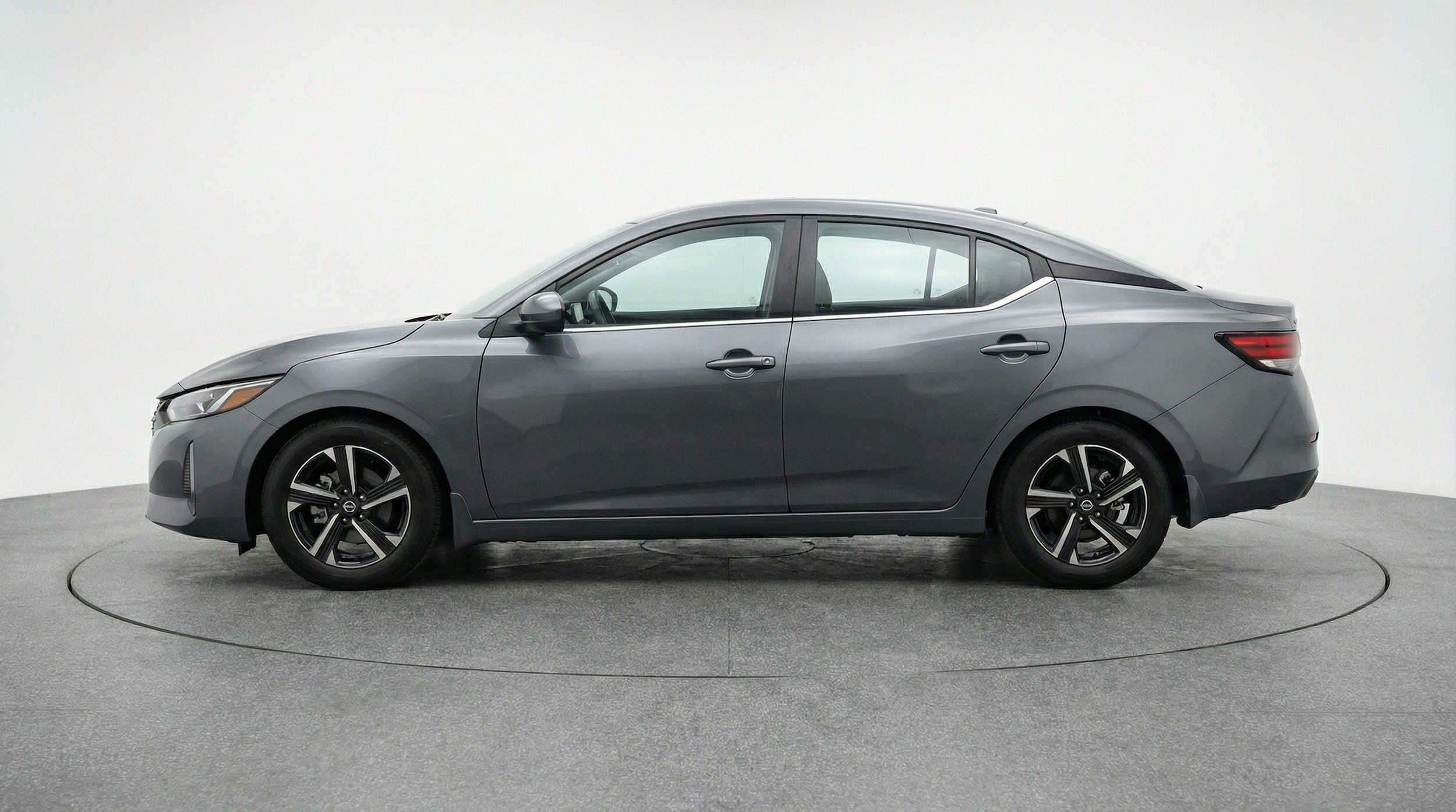 Thumbnail: 2025 Nissan Sentra - 5