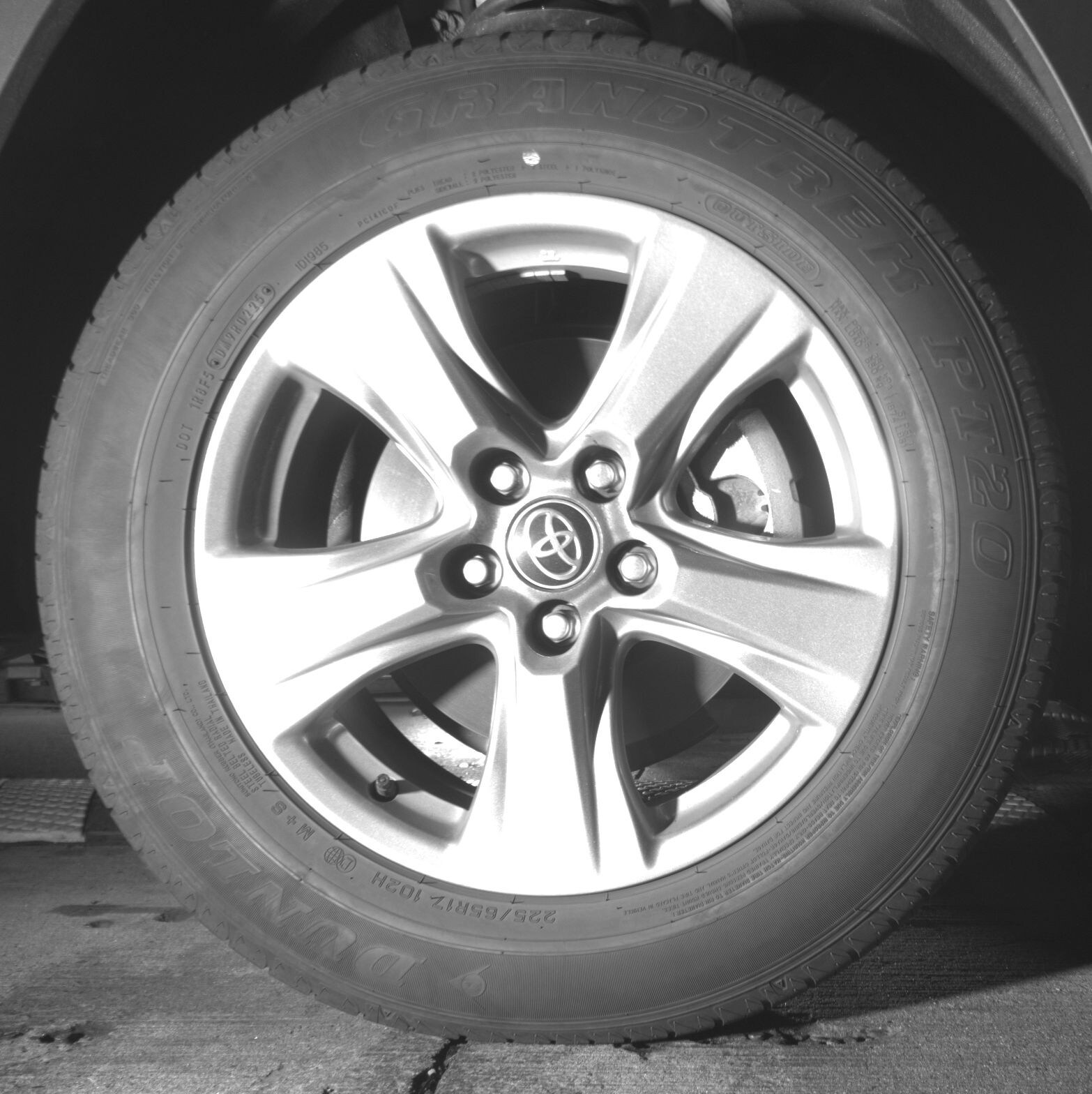 Thumbnail: 2025 Toyota RAV4 - 10