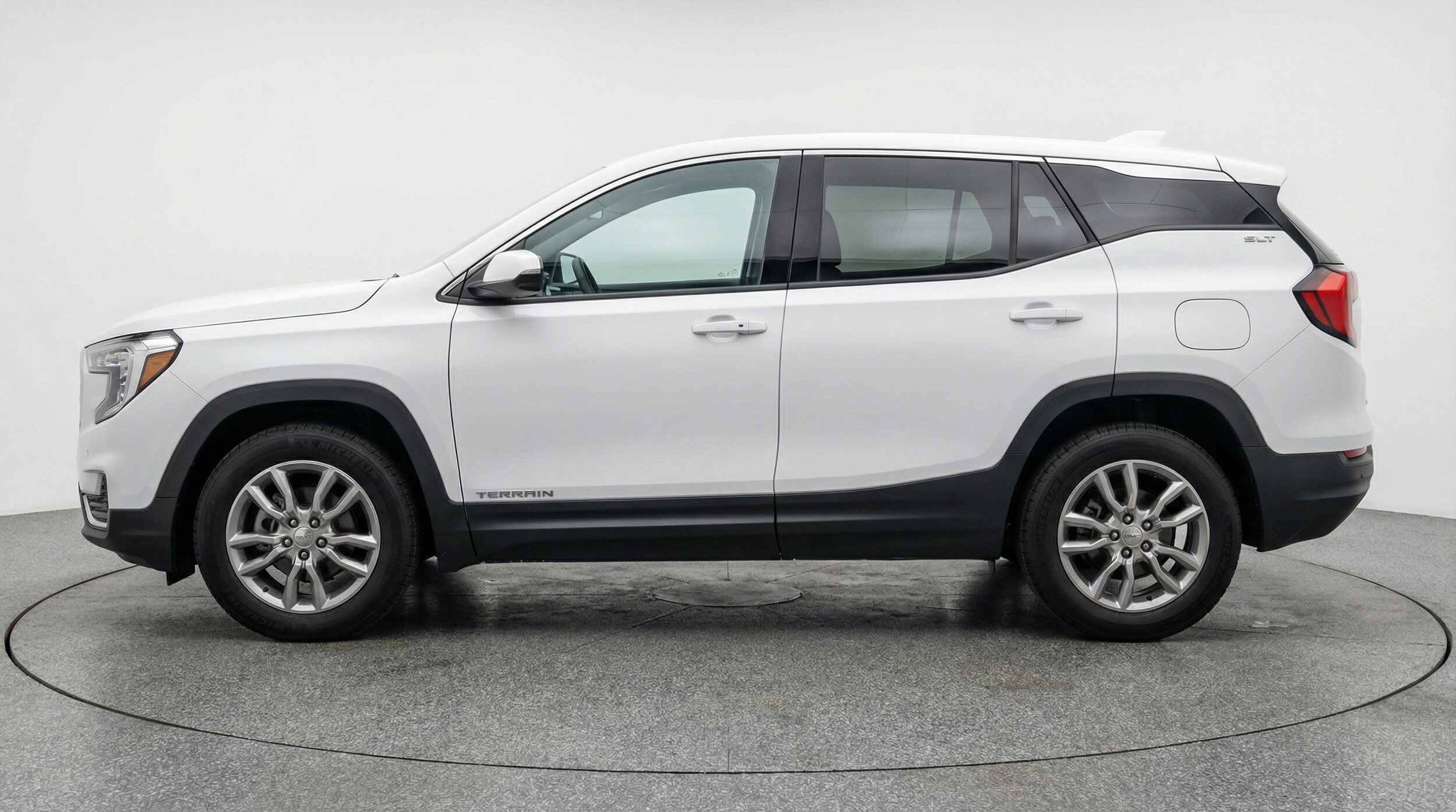 Thumbnail: 2024 GMC Terrain - 4