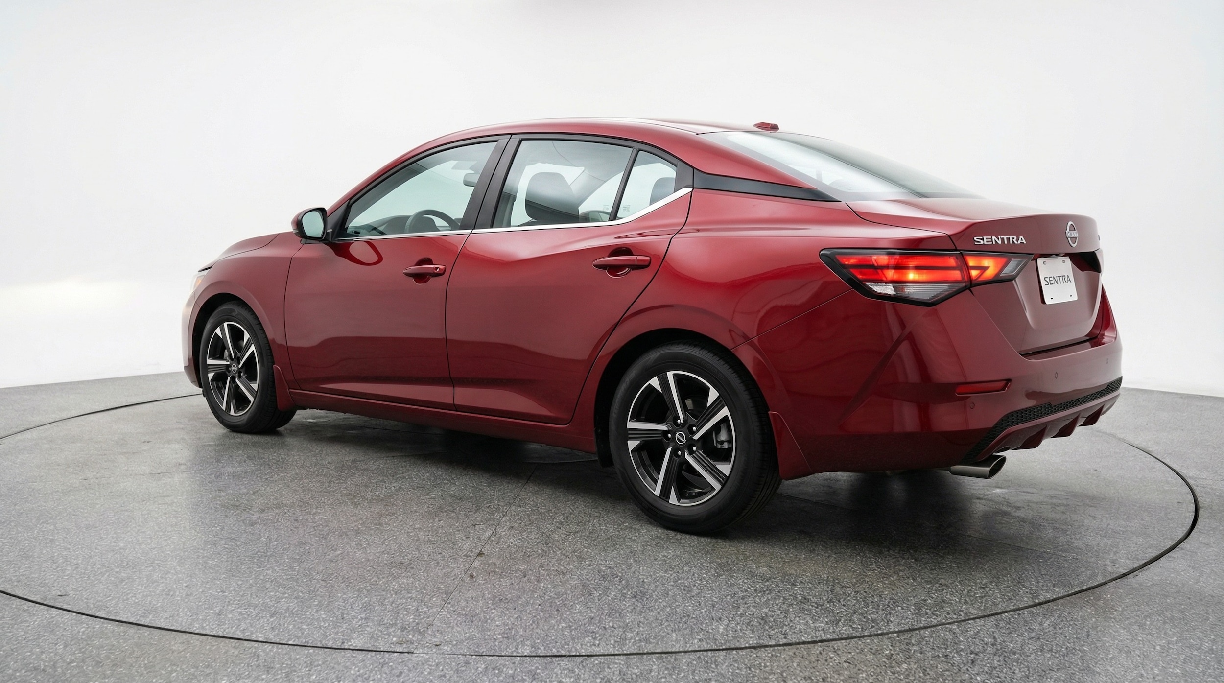 Thumbnail: 2025 Nissan Sentra - 5