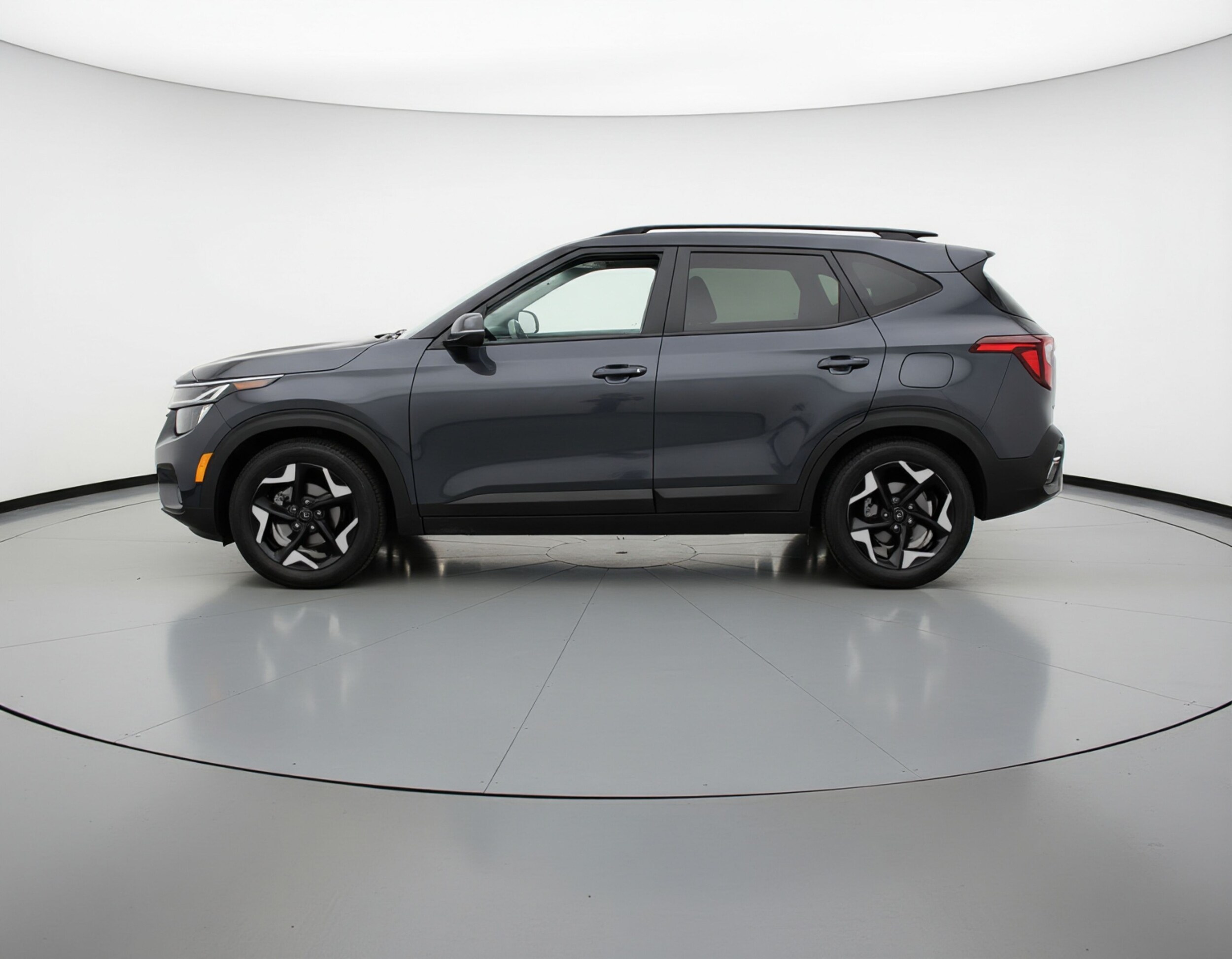 Thumbnail: 2025 Kia Seltos - 4