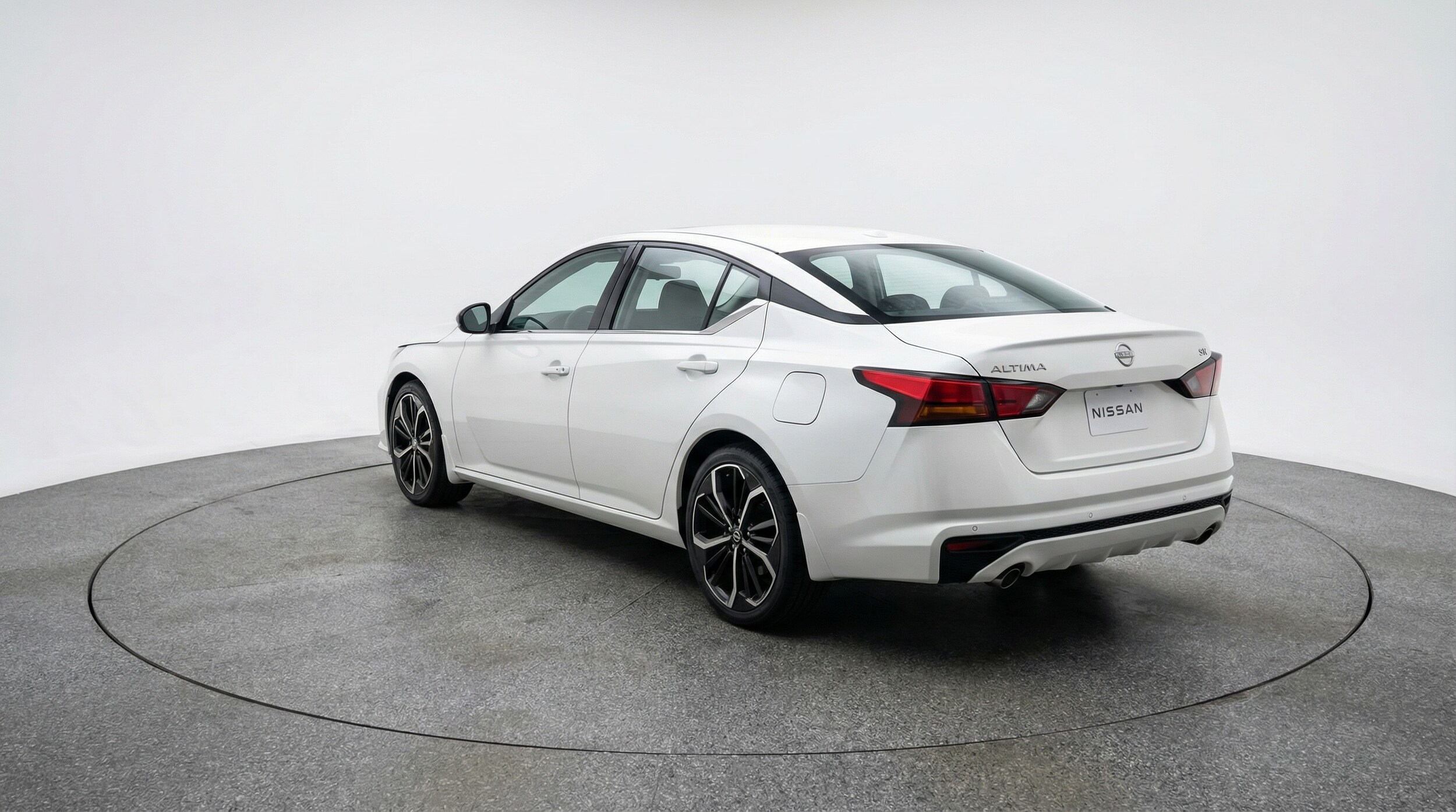 Thumbnail: 2025 Nissan Altima - 5