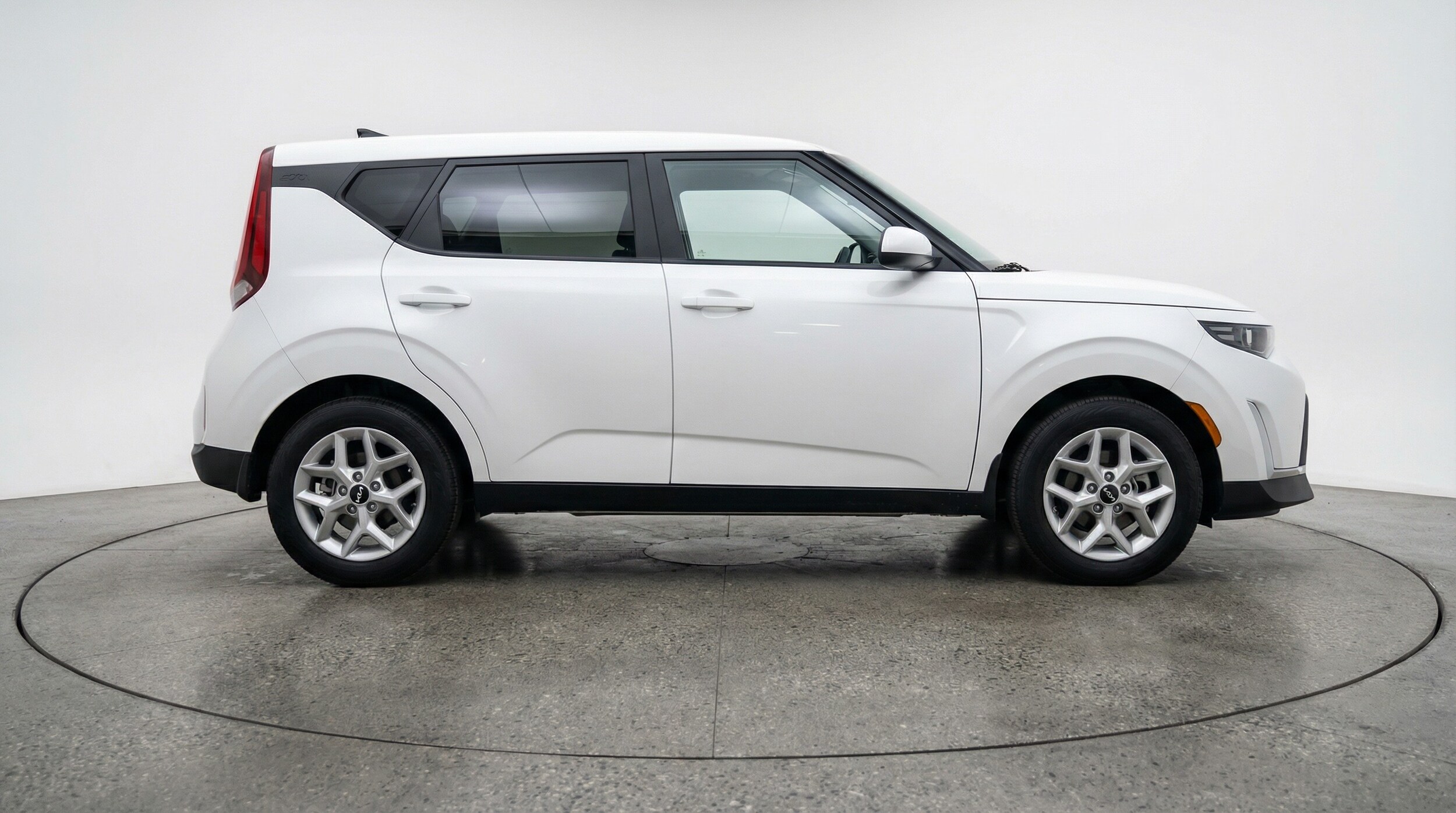 Thumbnail: 2025 Kia Soul - 8