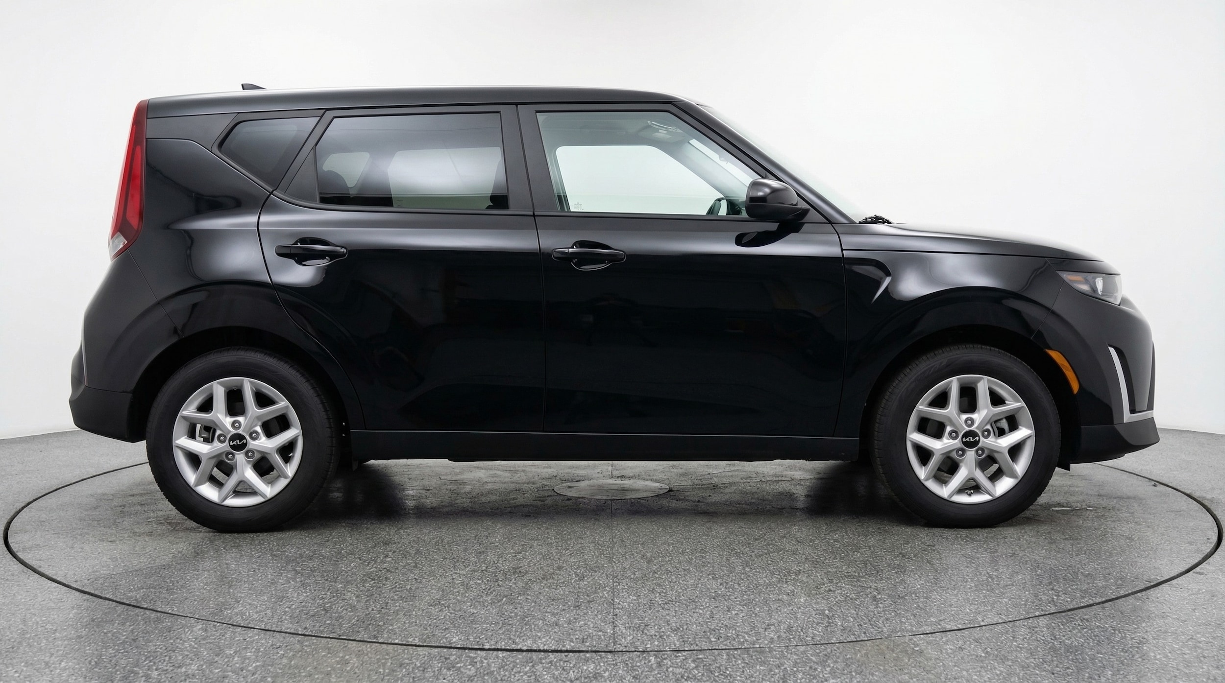 Thumbnail: 2025 Kia Soul - 8