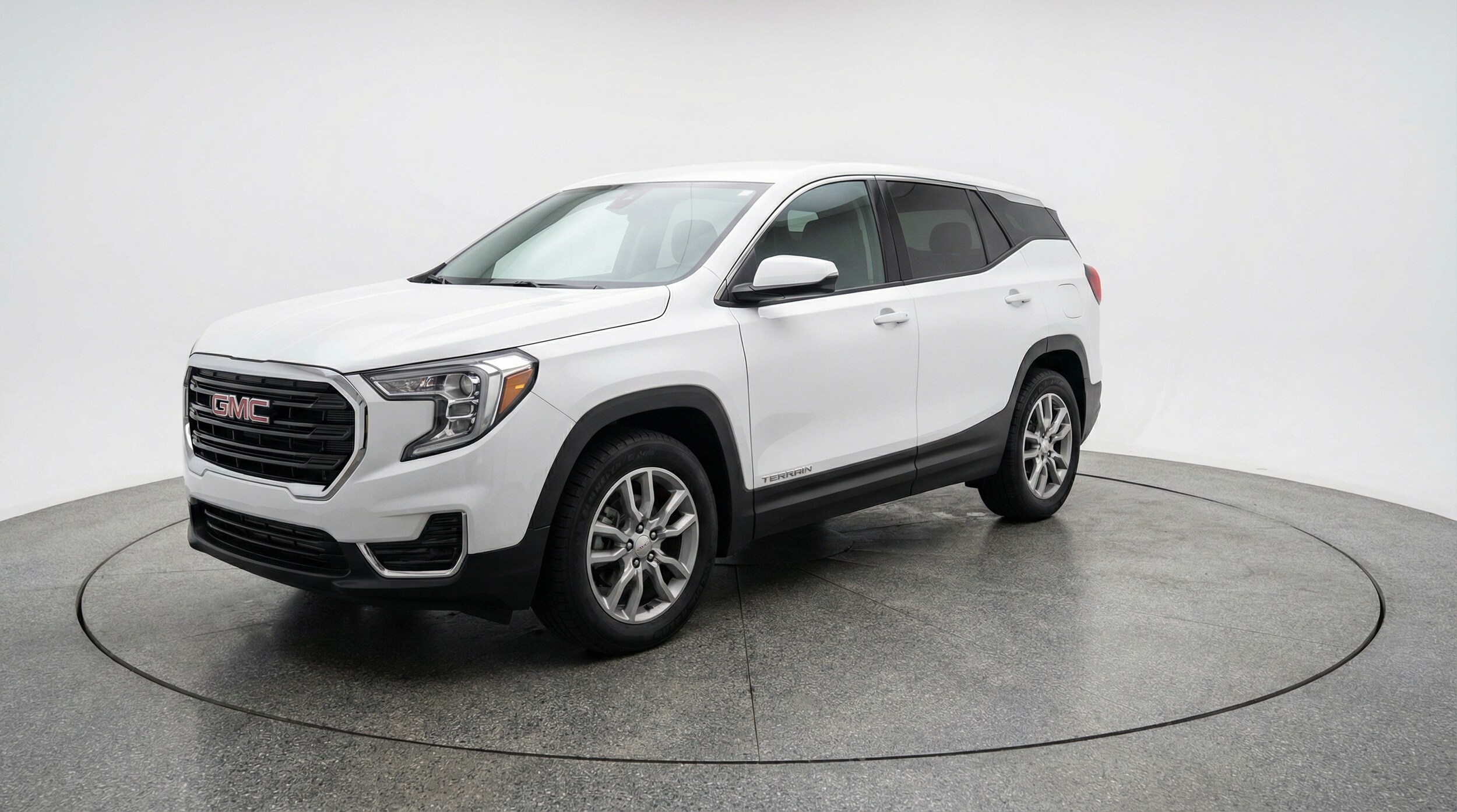 Thumbnail: 2024 GMC Terrain - 3