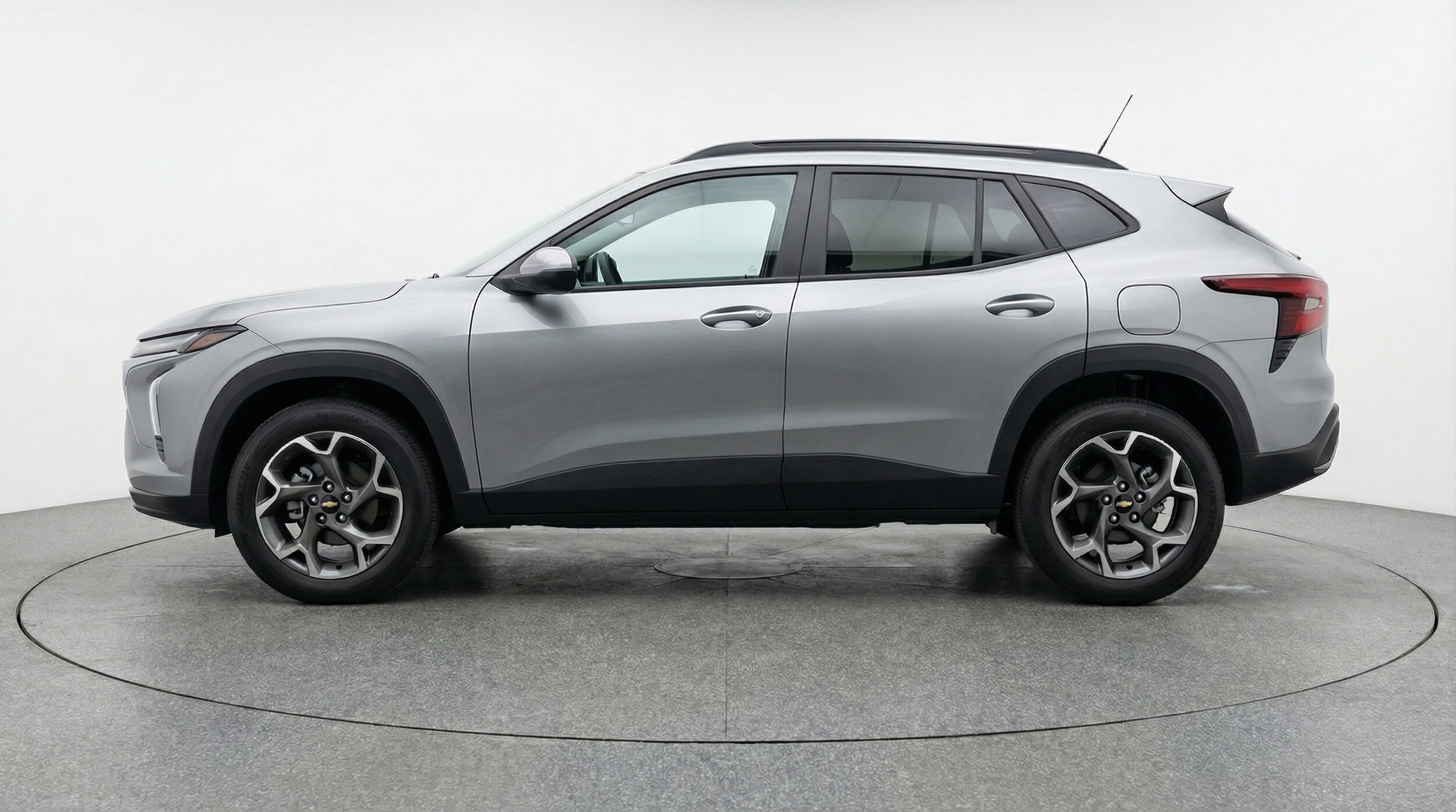 Thumbnail: 2025 Chevrolet Trax - 4