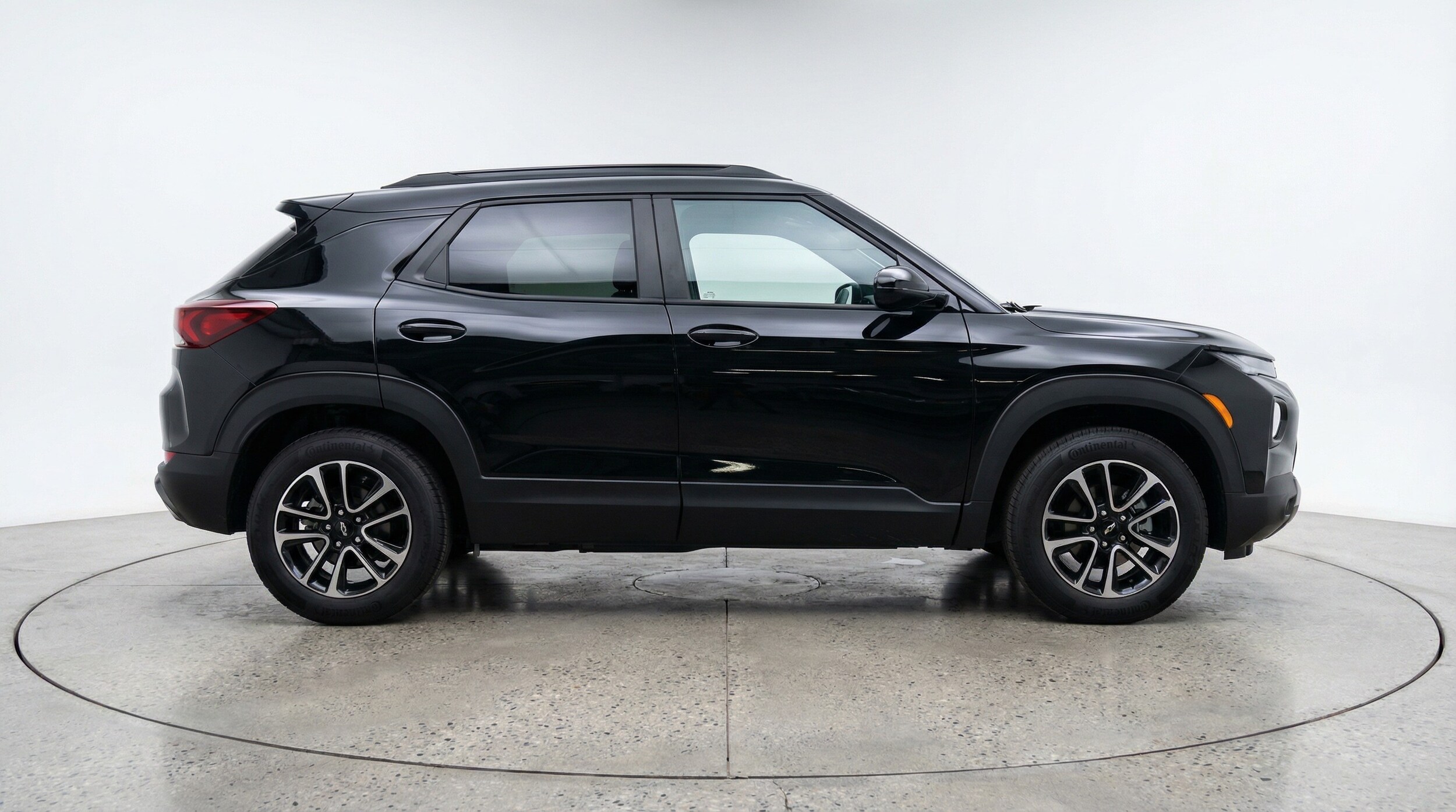 Thumbnail: 2025 Chevrolet TrailBlazer - 8