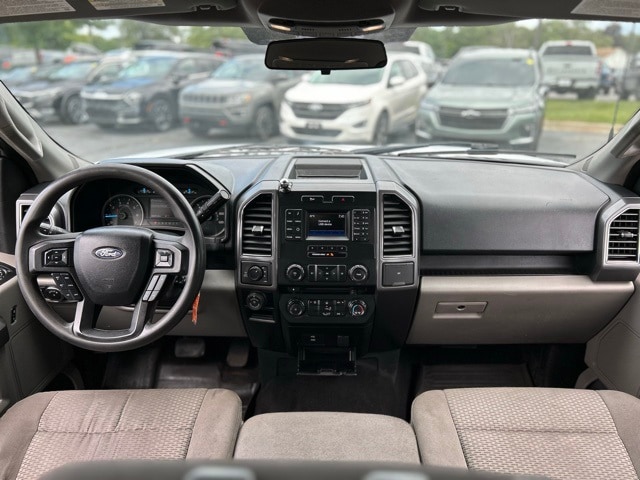 Used 2017 Ford F-150 XLT with VIN 1FTFX1EF8HKD36018 for sale in Waterford, MI