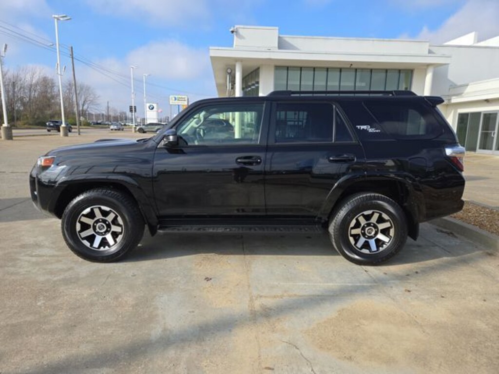 Used 2024 Toyota 4Runner TRD Off-Road SUV
