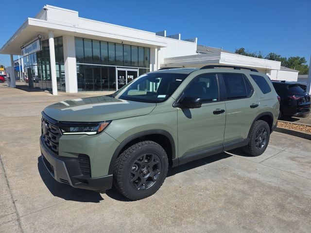 2026 Honda Pilot TrailSport AWD's photo