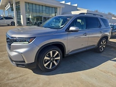 2025 Honda Pilot Touring SUV