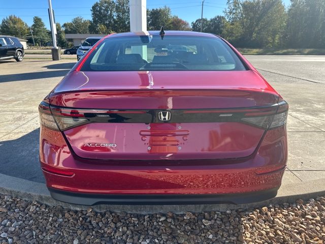 2025 Honda Accord 1.5T SE photo 4