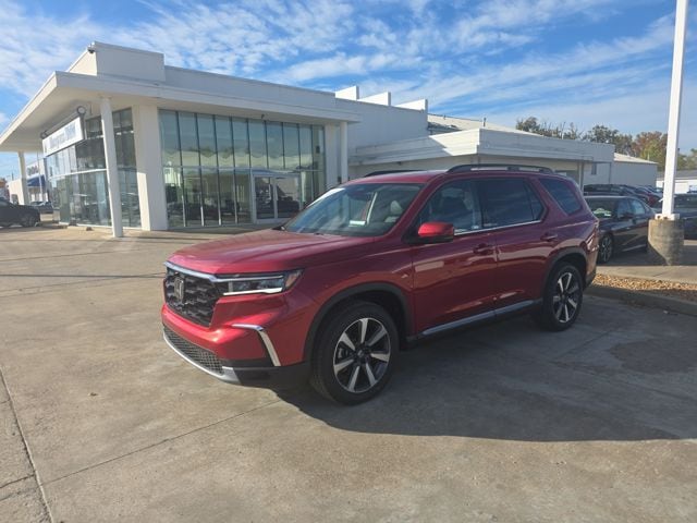2025 Honda Pilot Touring's photo