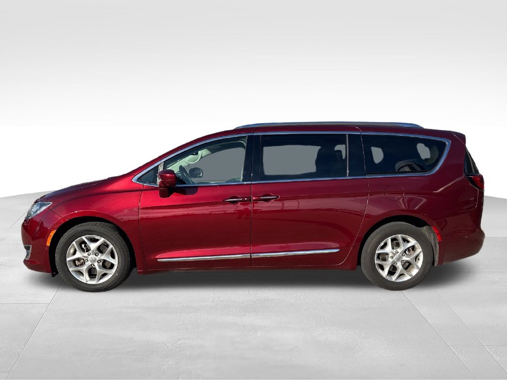 Used 2020 Chrysler Pacifica Touring L Plus Minivan/Van