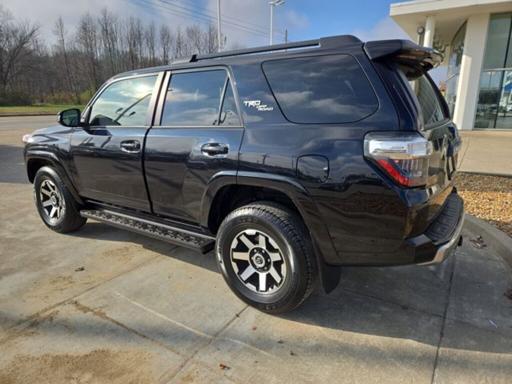 Used 2024 Toyota 4Runner TRD Off-Road SUV
