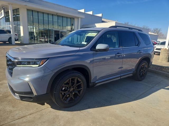 2025 Honda Pilot Touring's photo