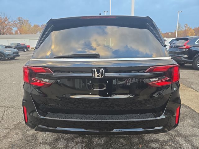 2026 Honda Odyssey Sport photo 4