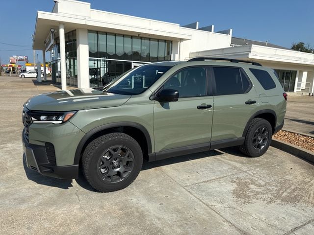 2026 Honda Pilot TrailSport AWD's photo