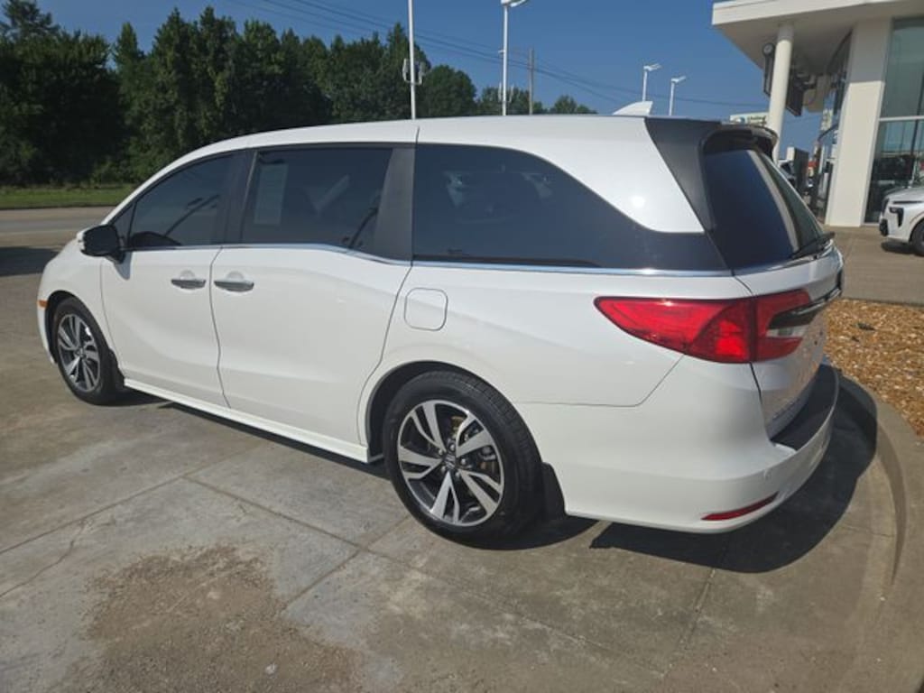 Used 2023 Honda Odyssey Touring Minivan/Van