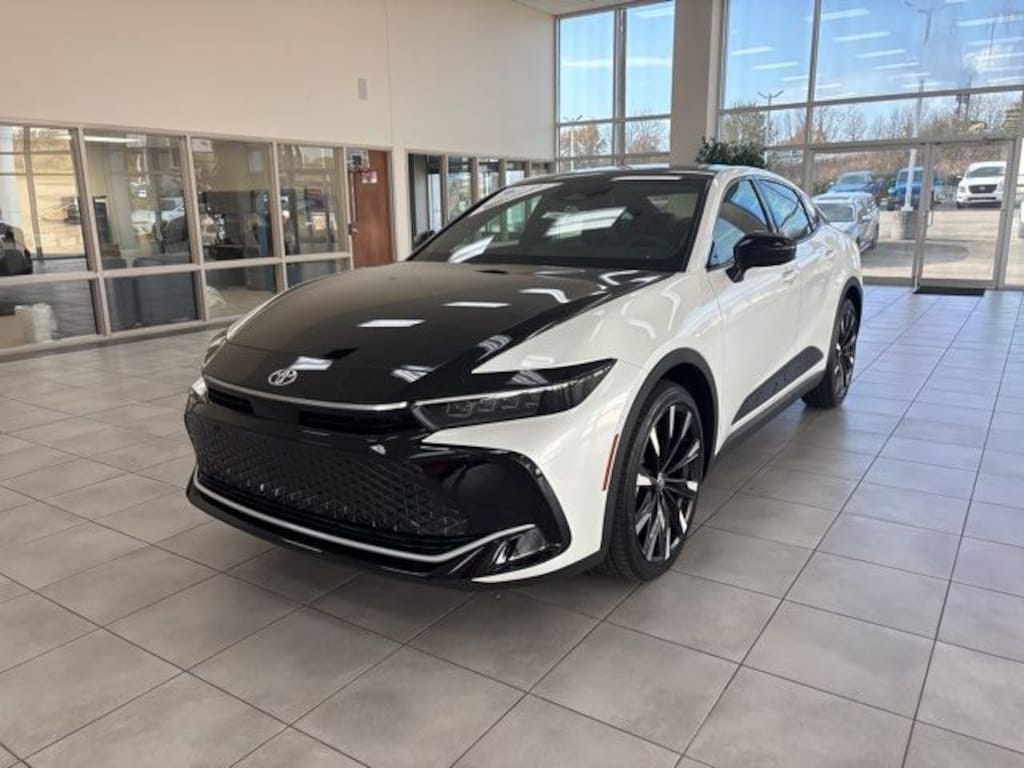 New 2026 Toyota Crown Platinum Sedan